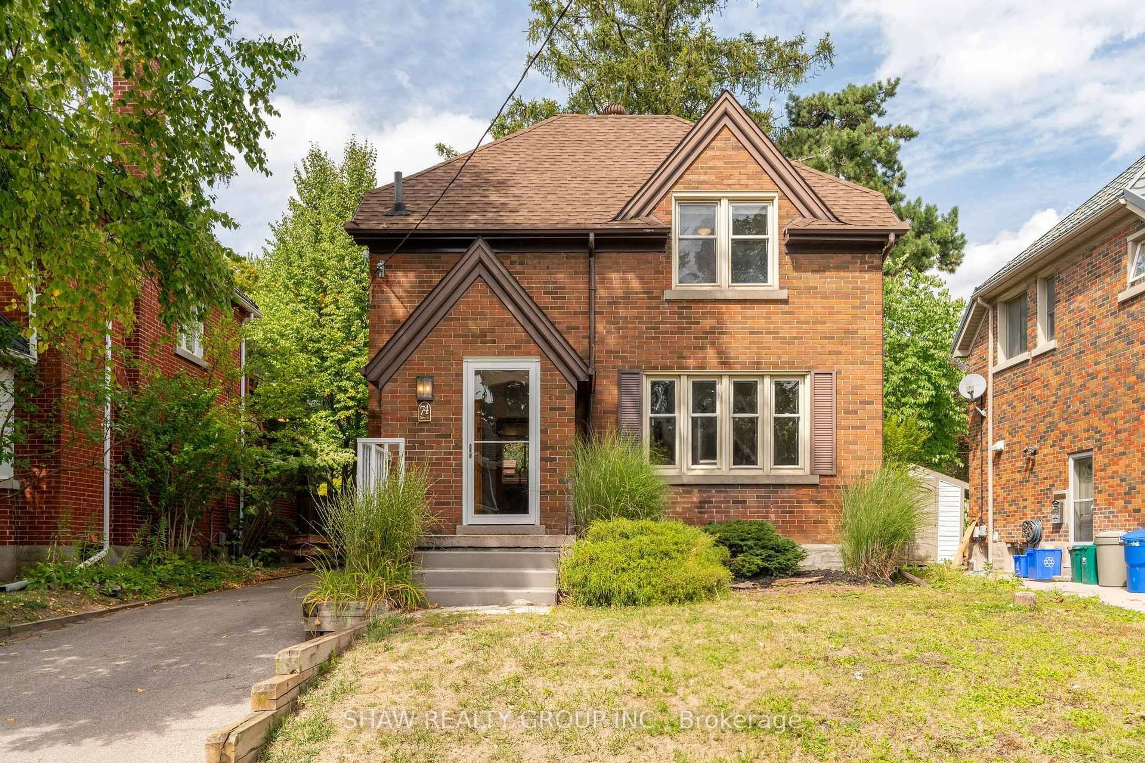 Home with brick exterior material, street for 74 Dane St, Kitchener Ontario N2H 3H7