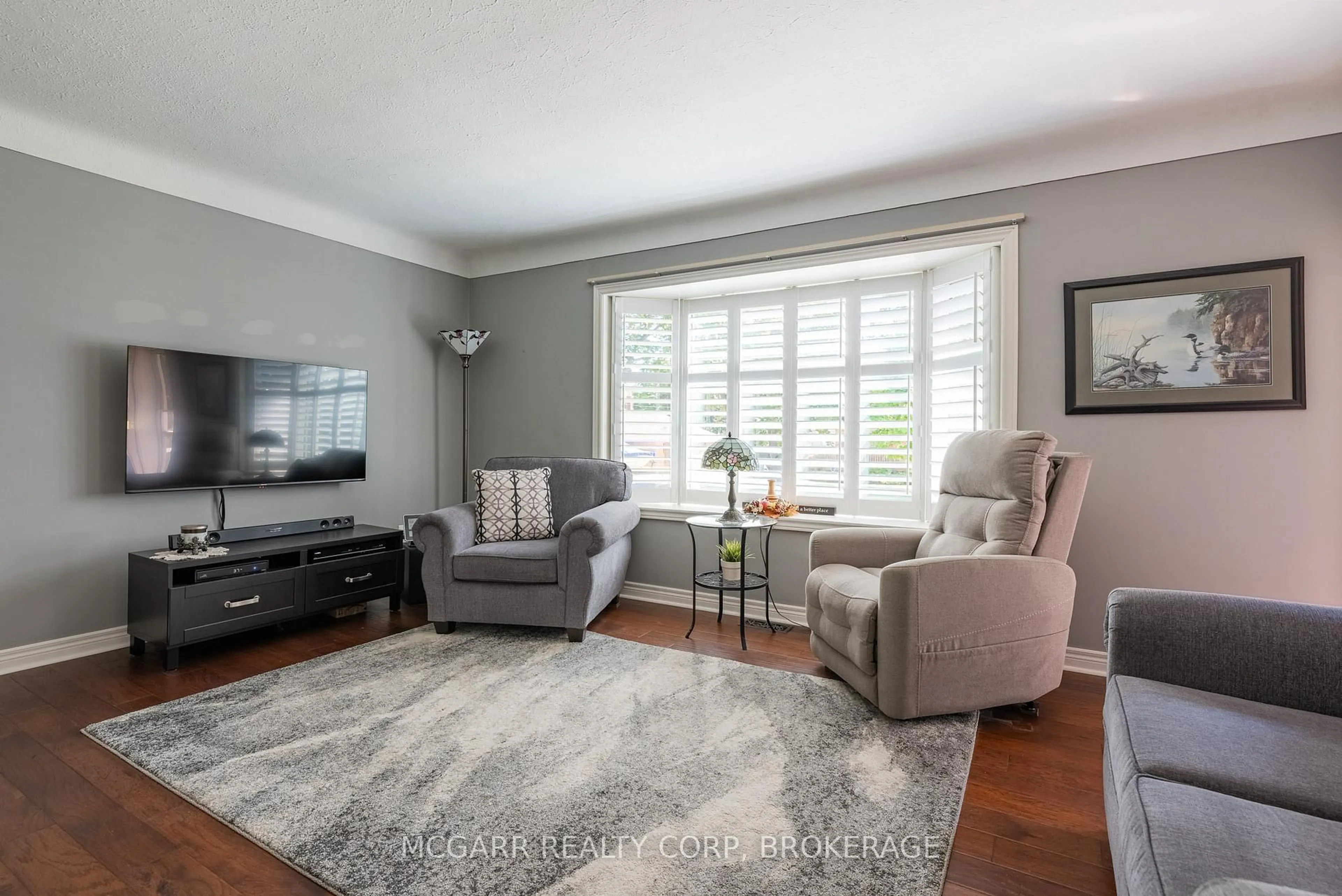 Living room with furniture, unknown for 97 Else St, St. Catharines Ontario L2N 2C4