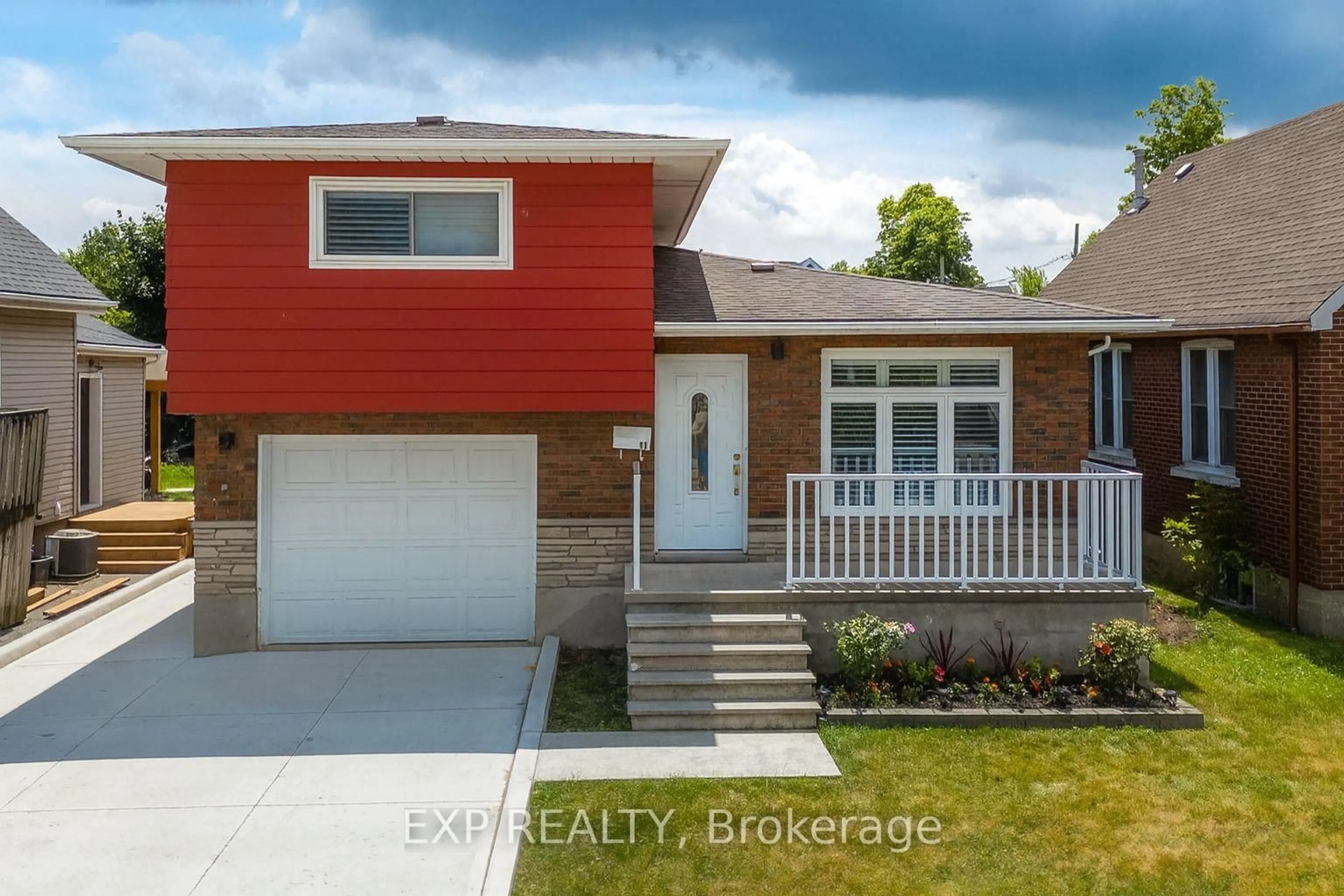 Home with brick exterior material, street for 11 Garden St, Thorold Ontario L2V 3H9