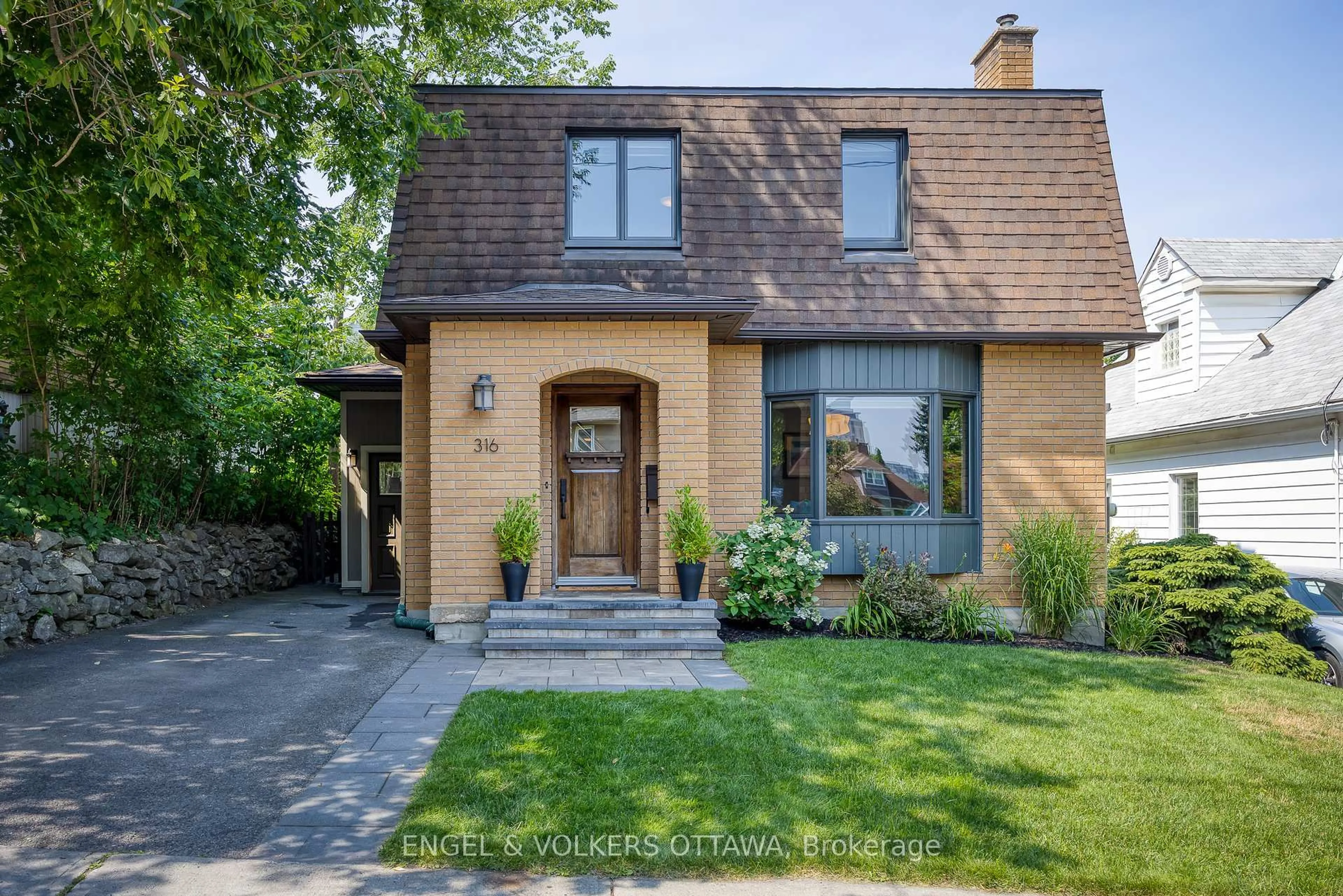 Home with brick exterior material, street for 316 Fairmont Ave, Ottawa Ontario K1Y 1Y8