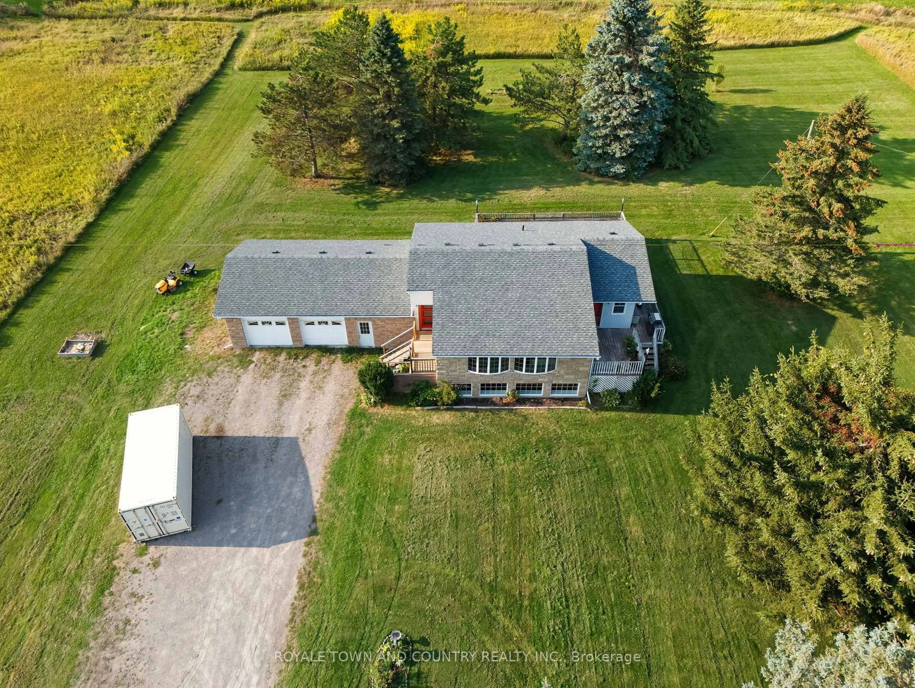 A pic from outside/outdoor area/front of a property/back of a property/a pic from drone, unknown for 3737 Highway 7 Highway, Kawartha Lakes Ontario K0L 2W0