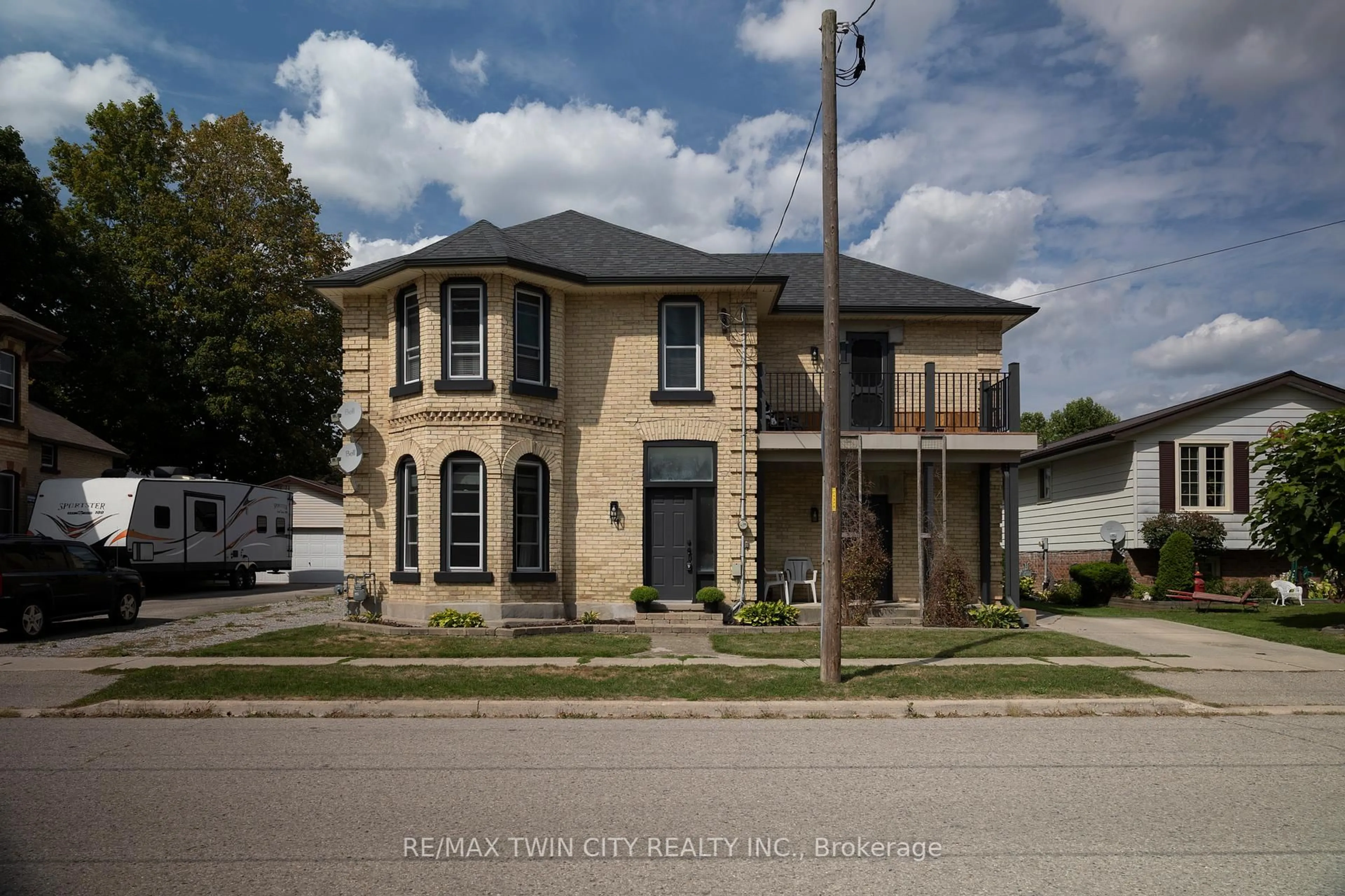 Home with brick exterior material, street for 14 ELGIN St, Norwich Ontario N0J 1P0