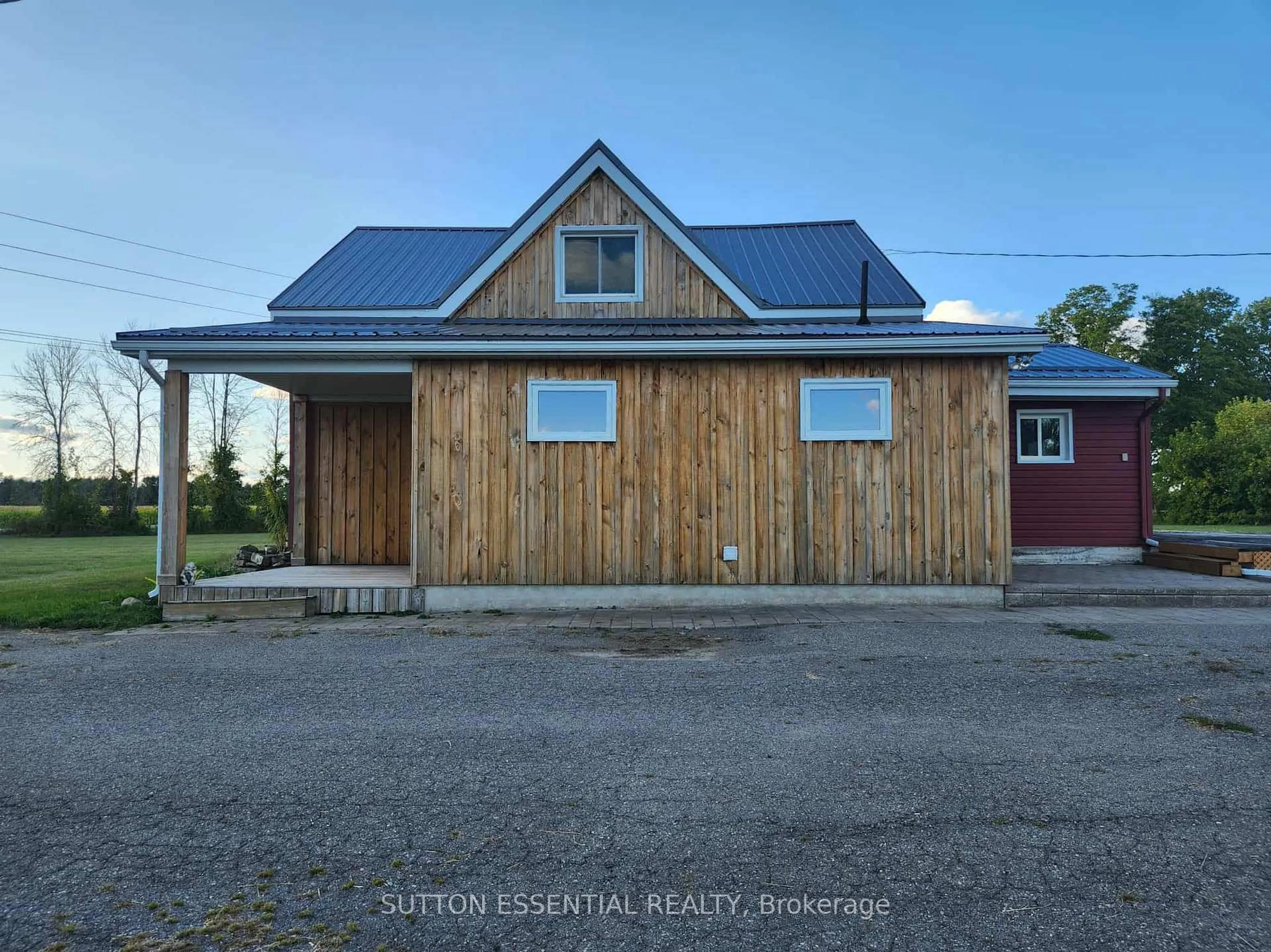 A pic from outside/outdoor area/front of a property/back of a property/a pic from drone, building for 3565 Weir Rd, Edwardsburgh/Cardinal Ontario K0E 1X0