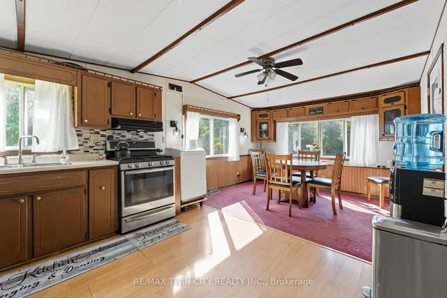 1429 Sheffield Rd #7 Sunvalley, Hamilton 5