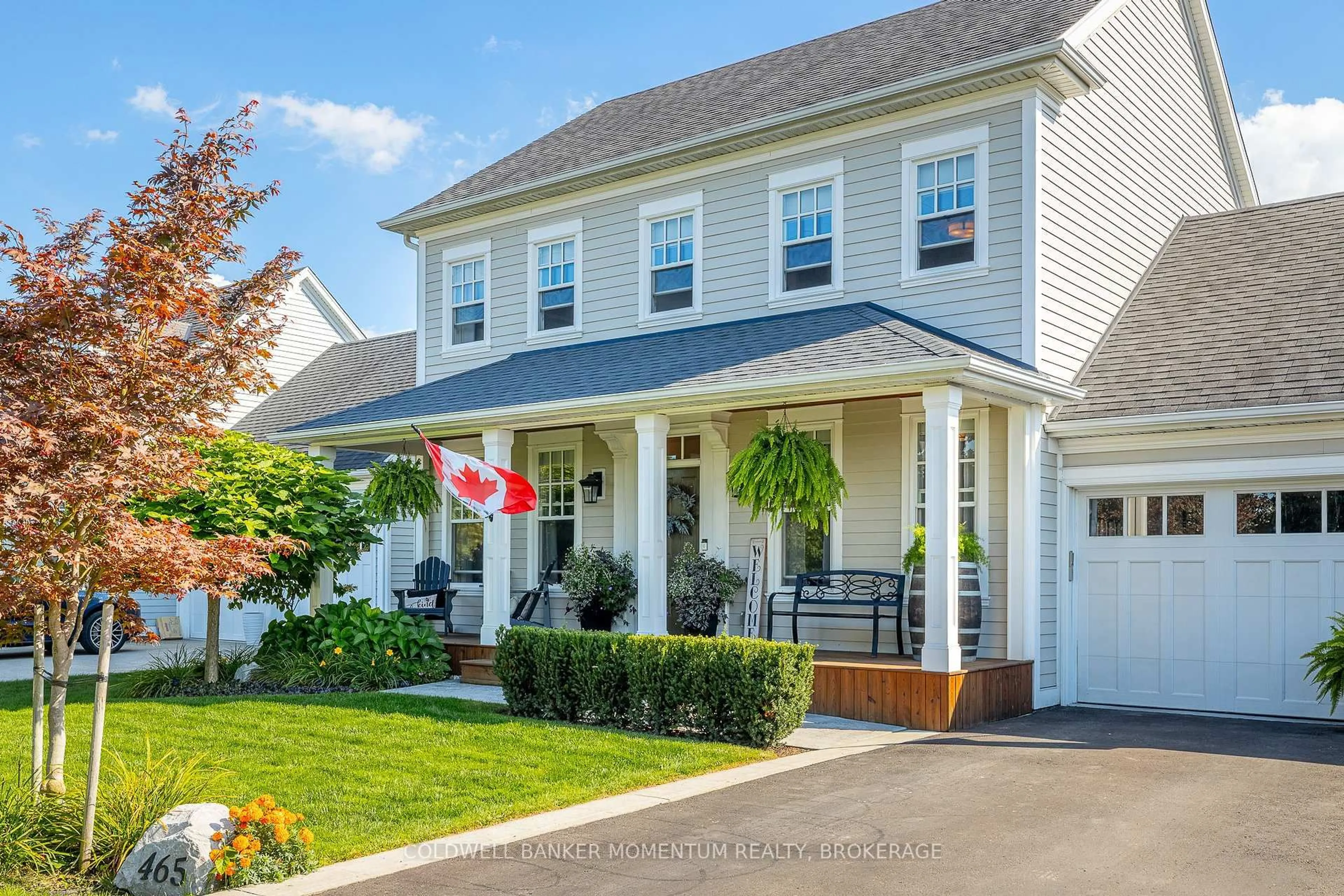 Home with vinyl exterior material, street for 465 LINE 2 Rd, Niagara-on-the-Lake Ontario L0S 1J0