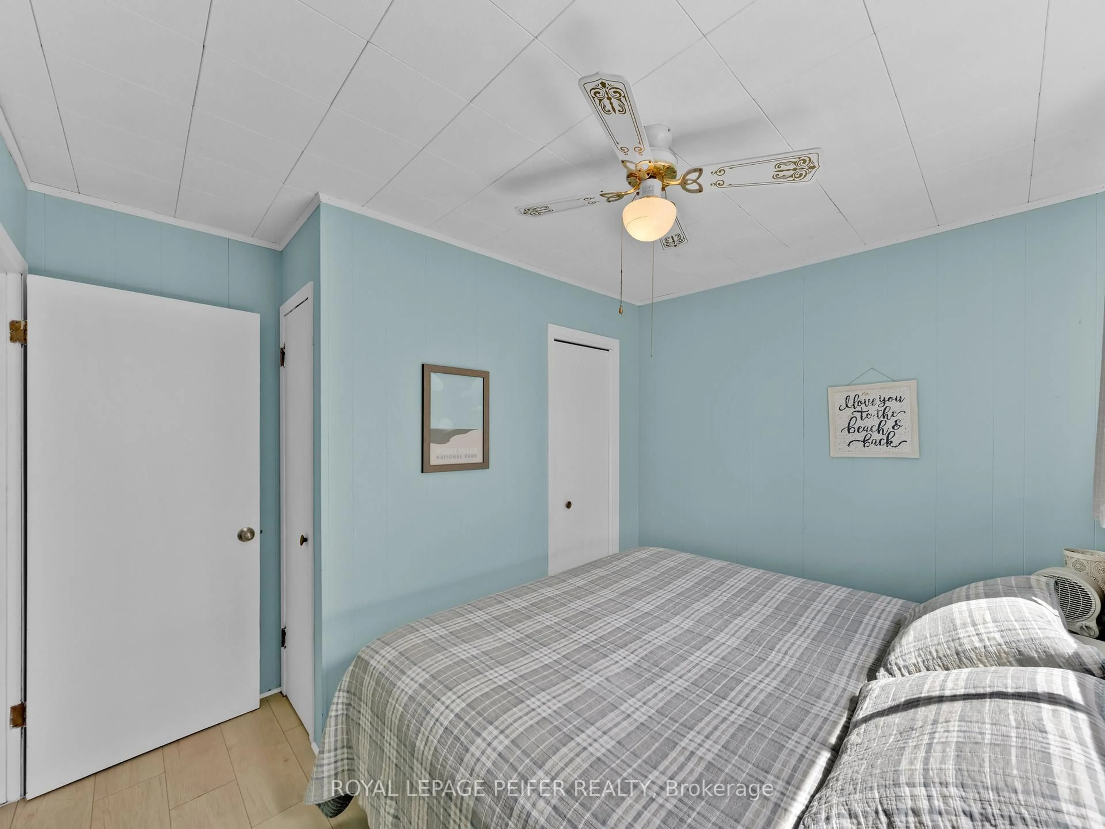 Bedroom with bed, unknown for 83 Marentette Beach Rd, Leamington Ontario N8H 3V7