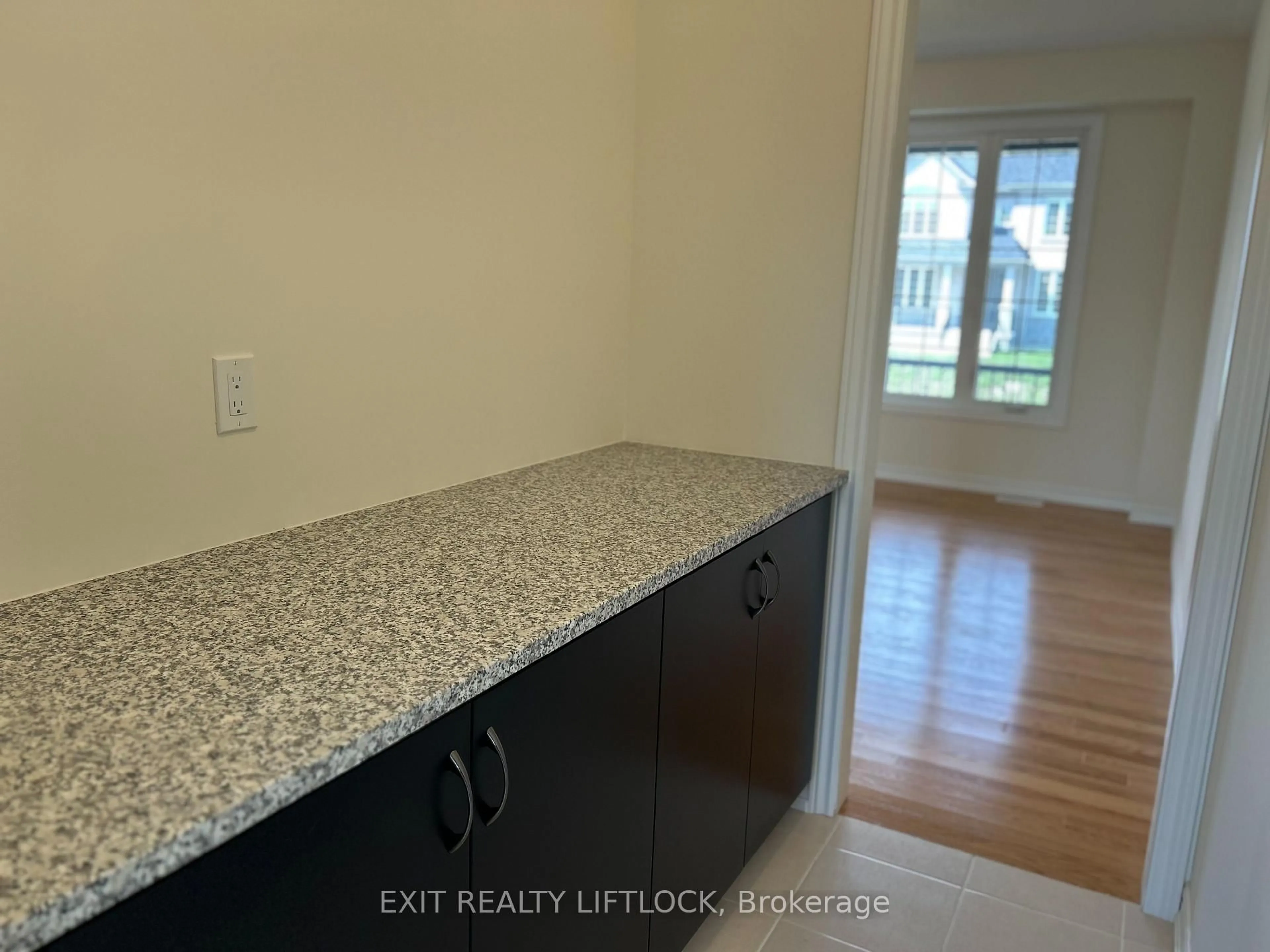 A pic of a room for 61 Golden Meadows Dr, Otonabee-South Monaghan Ontario K9J 0K8