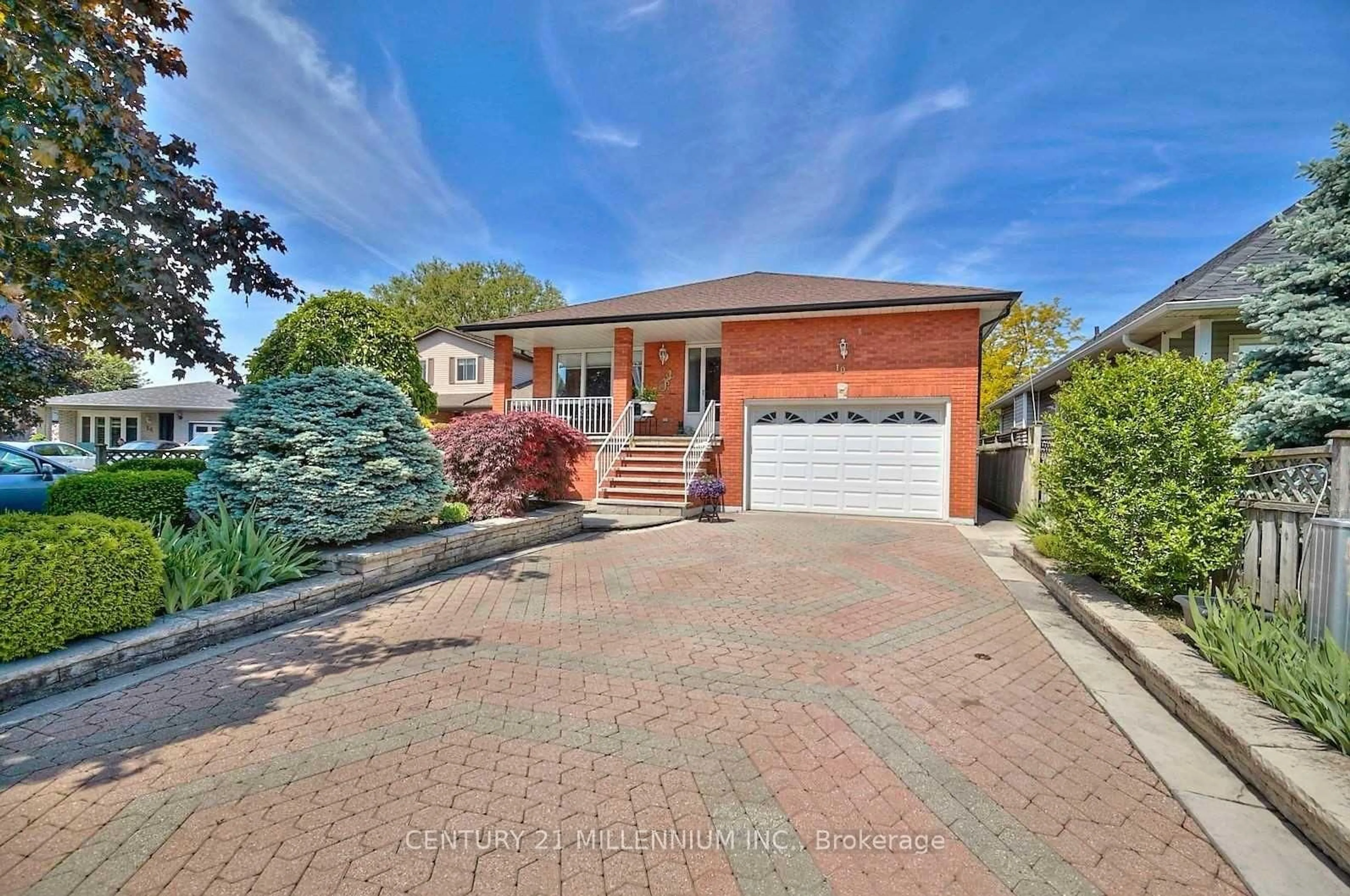 Home with brick exterior material, street for 10 Homeland Ave, Hamilton Ontario L8E 4X2