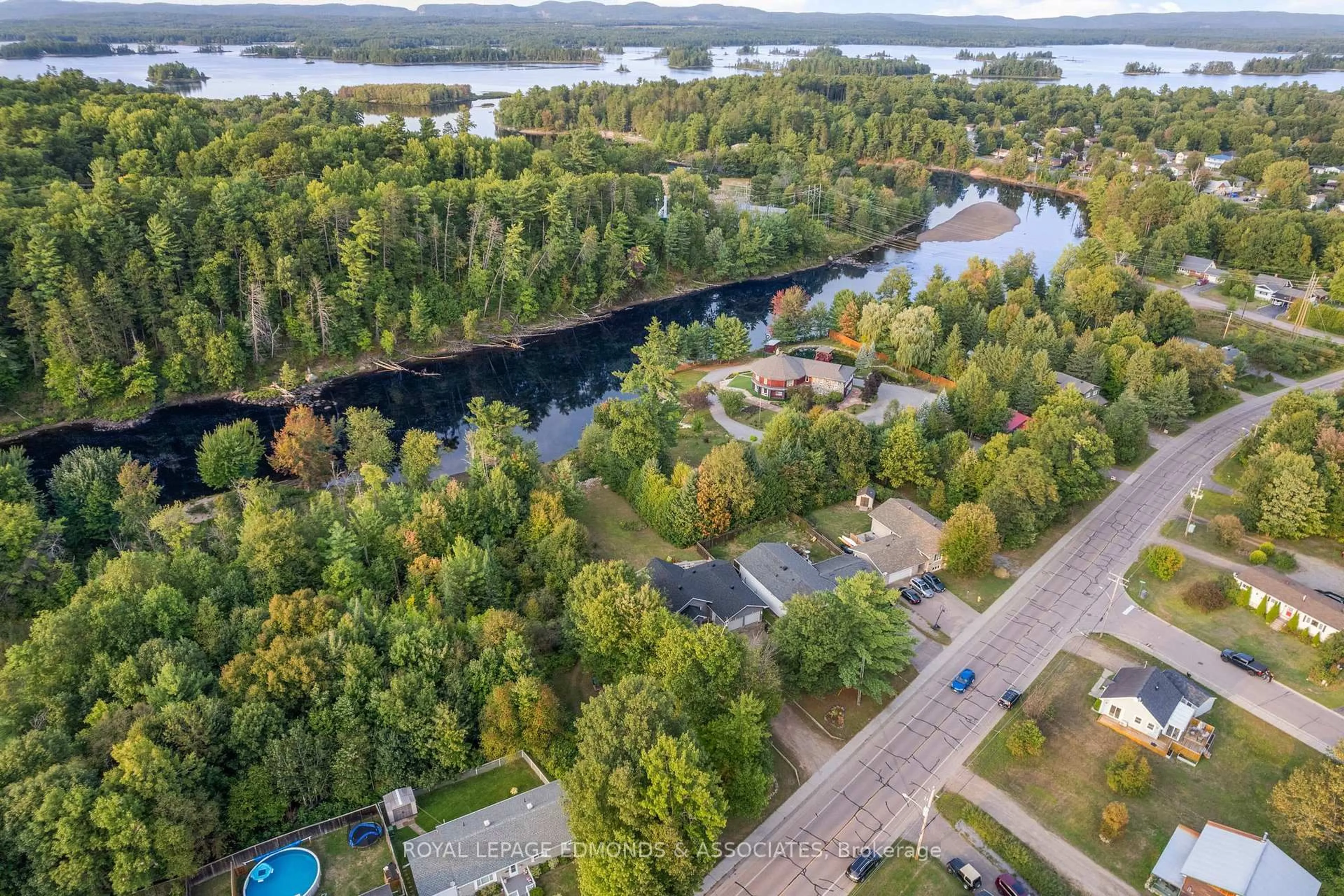 A pic from outside/outdoor area/front of a property/back of a property/a pic from drone, water/lake/river/ocean view for 1349 Victoria St, Petawawa Ontario K8H 2E9