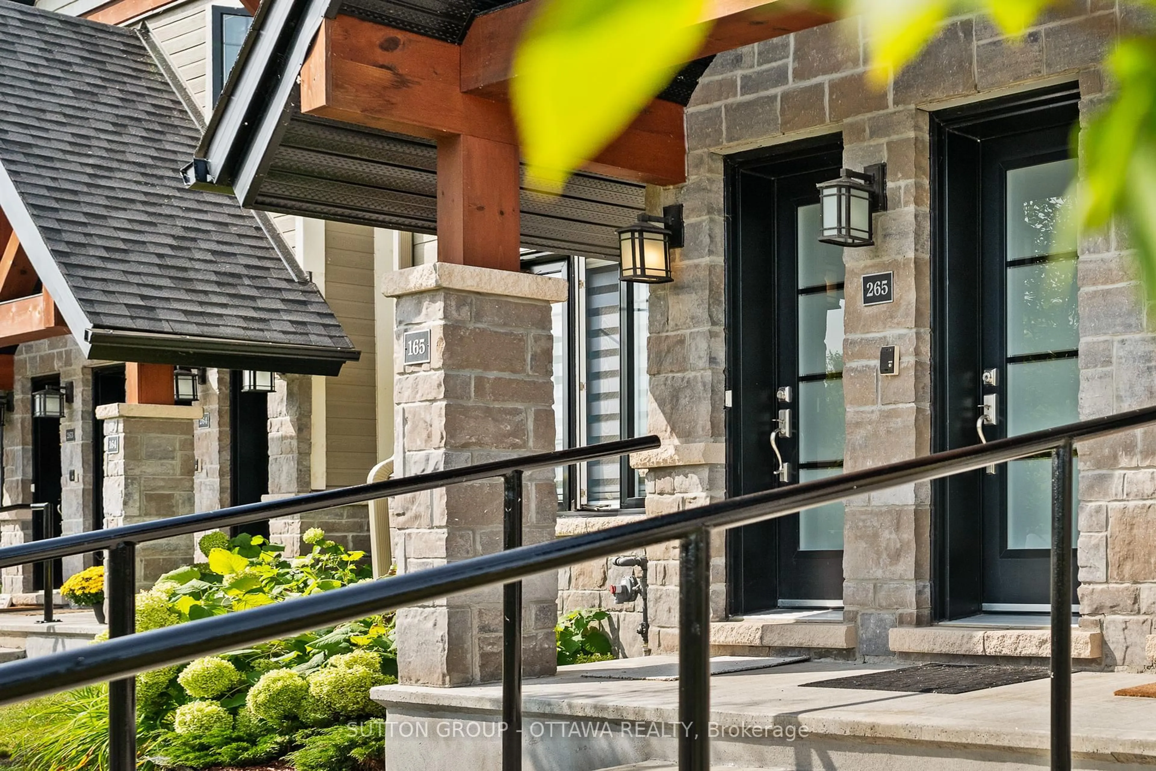 Unknown for 302 Masters Lane #165, Clarence-Rockland Ontario K4K 0L3