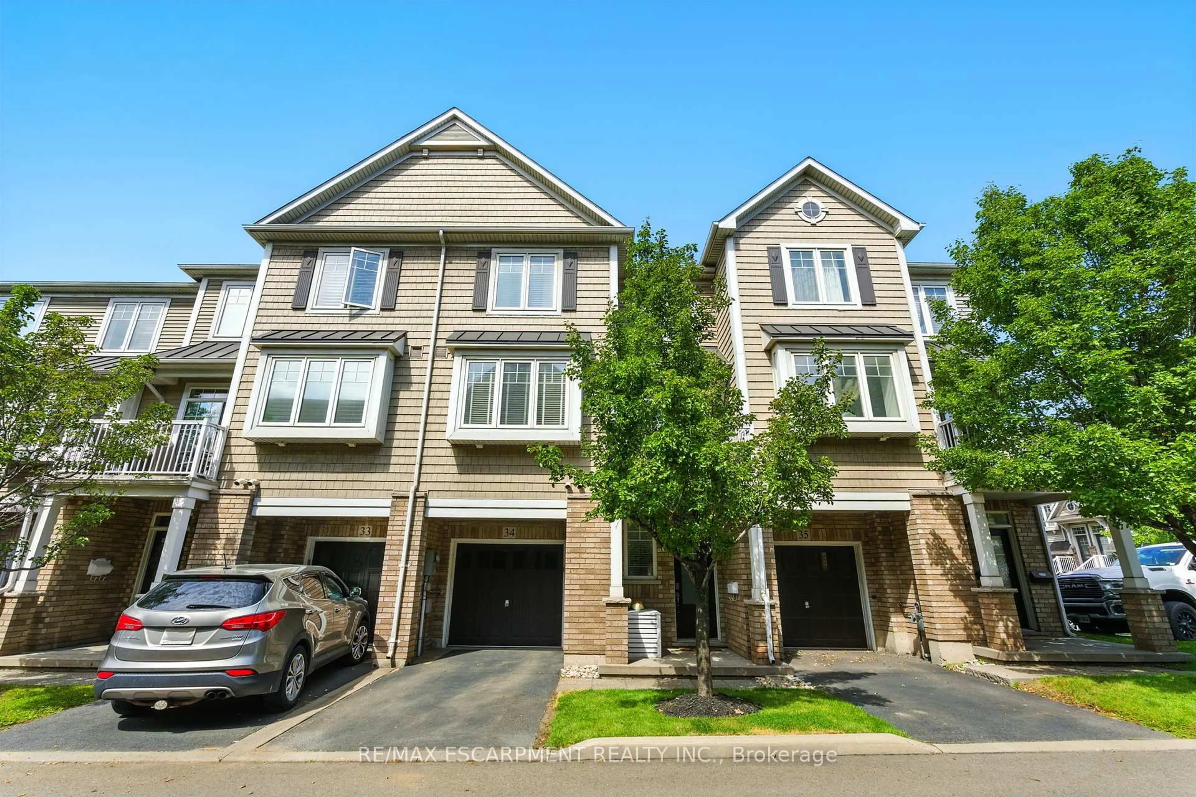 Unknown for 337 Beach Blvd #34, Hamilton Ontario L8H 6W4
