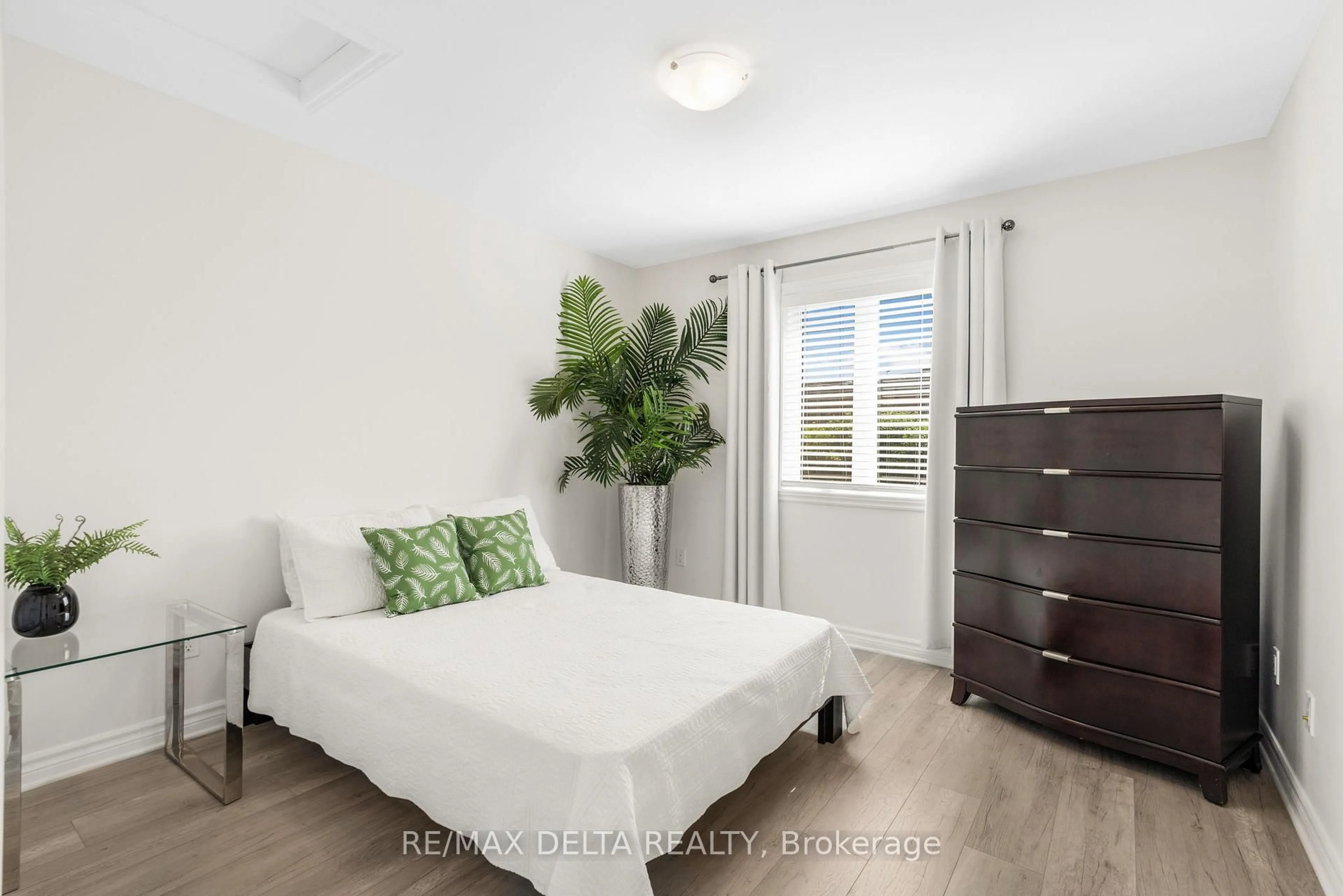 Bedroom with bed, wood/laminate floor for 225 SPENCE Ave #202, Hawkesbury Ontario K6A 0B5