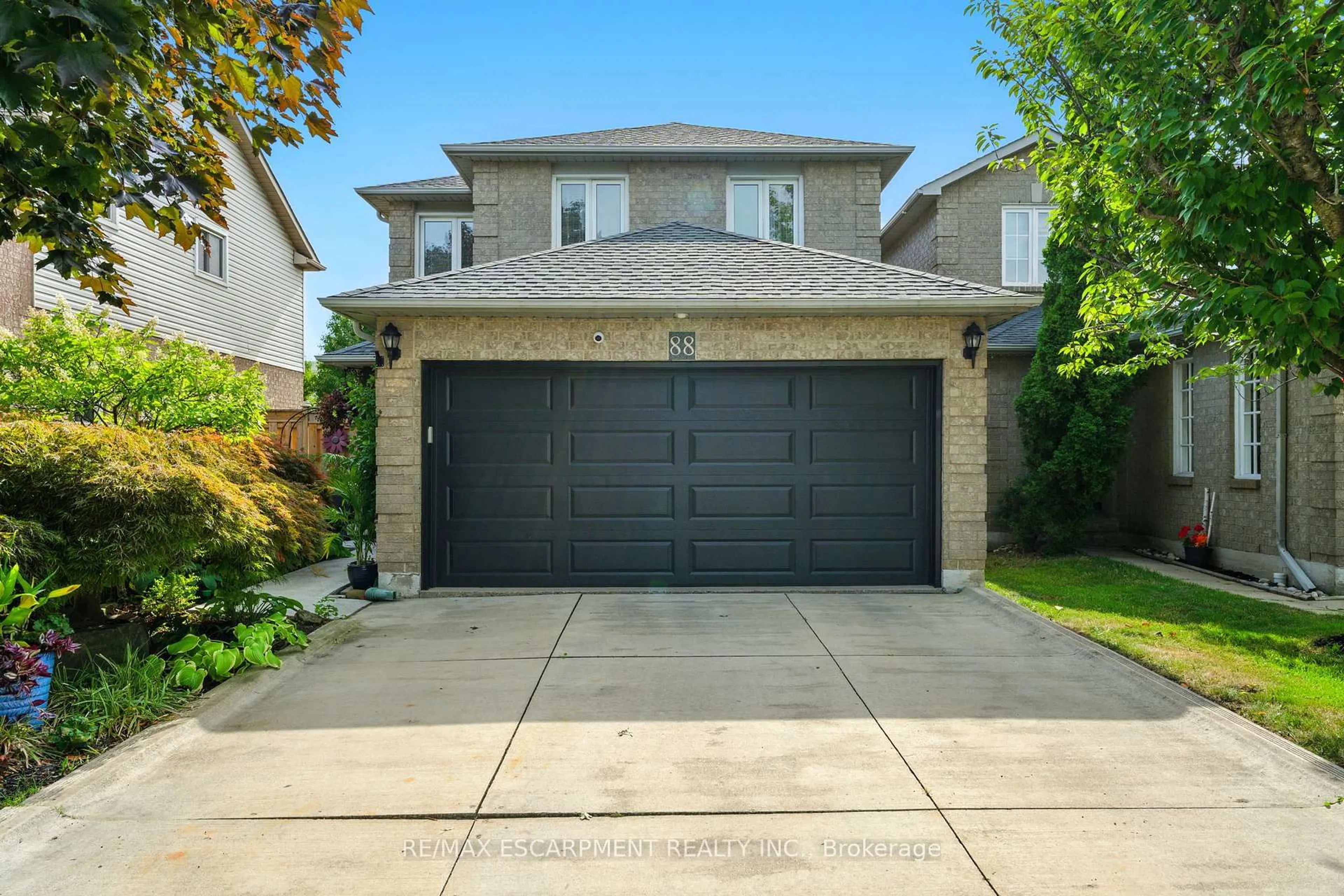 Unknown for 88 Grindstone Way, Hamilton Ontario L9H 7B5