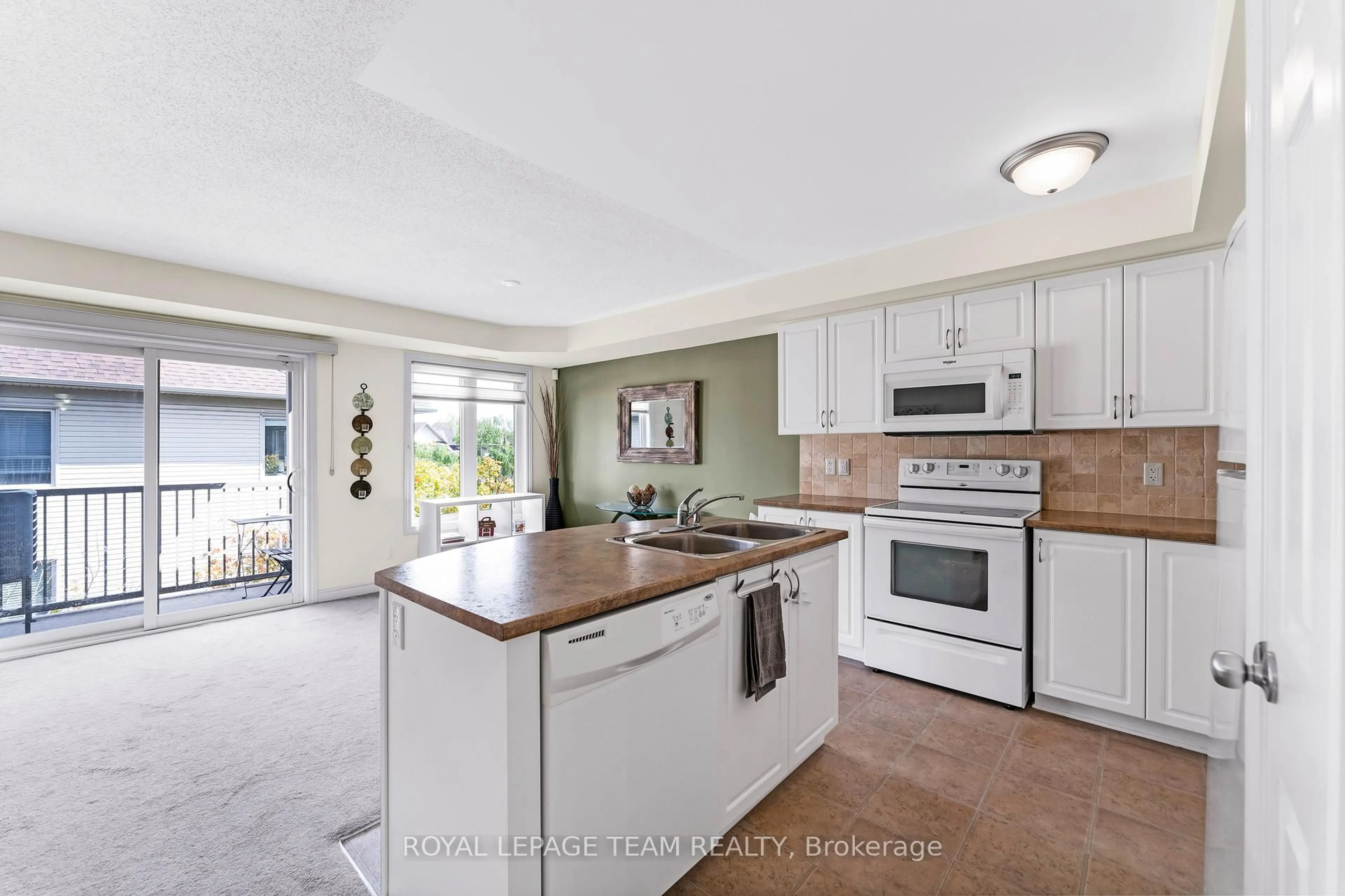Open concept kitchen, unknown for 575 STONEFIELD Private #8, Ottawa Ontario K2G 4R5