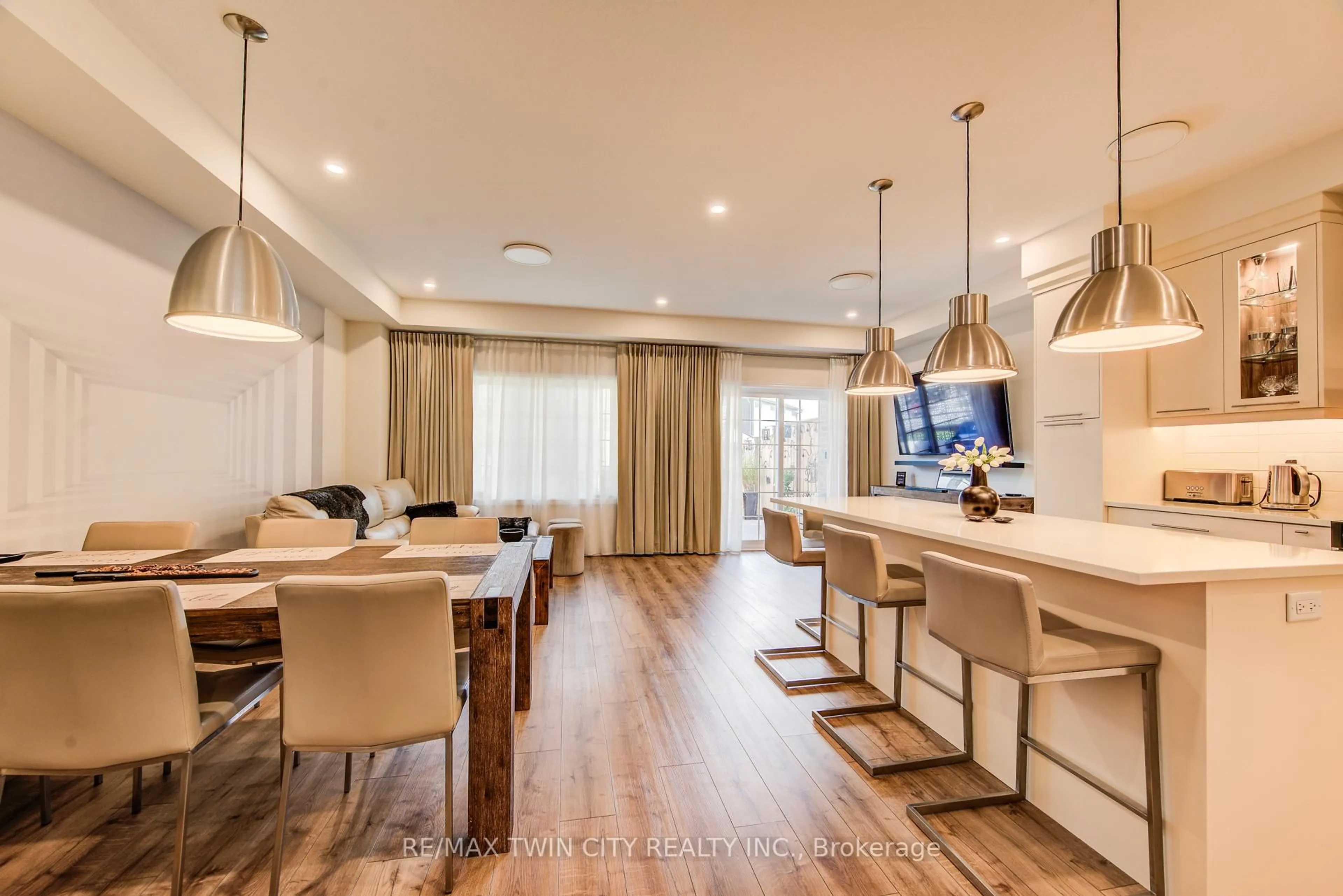 Dining room, wood/laminate floor for 350 Oloane Ave #43, Stratford Ontario N5A 0J2