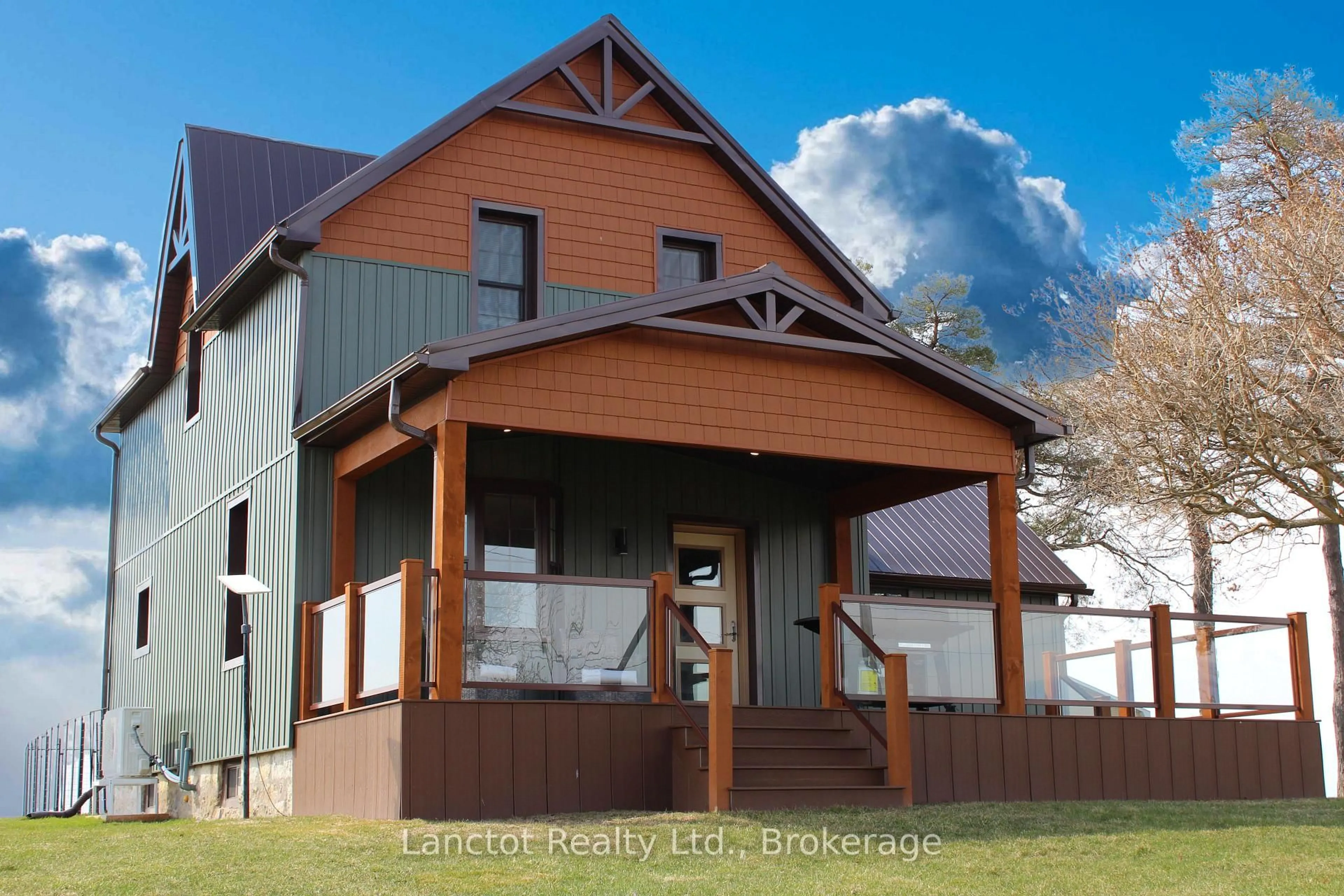 Home with vinyl exterior material, building for 402558 Grey Road 17, Georgian Bluffs Ontario N0H 2T0