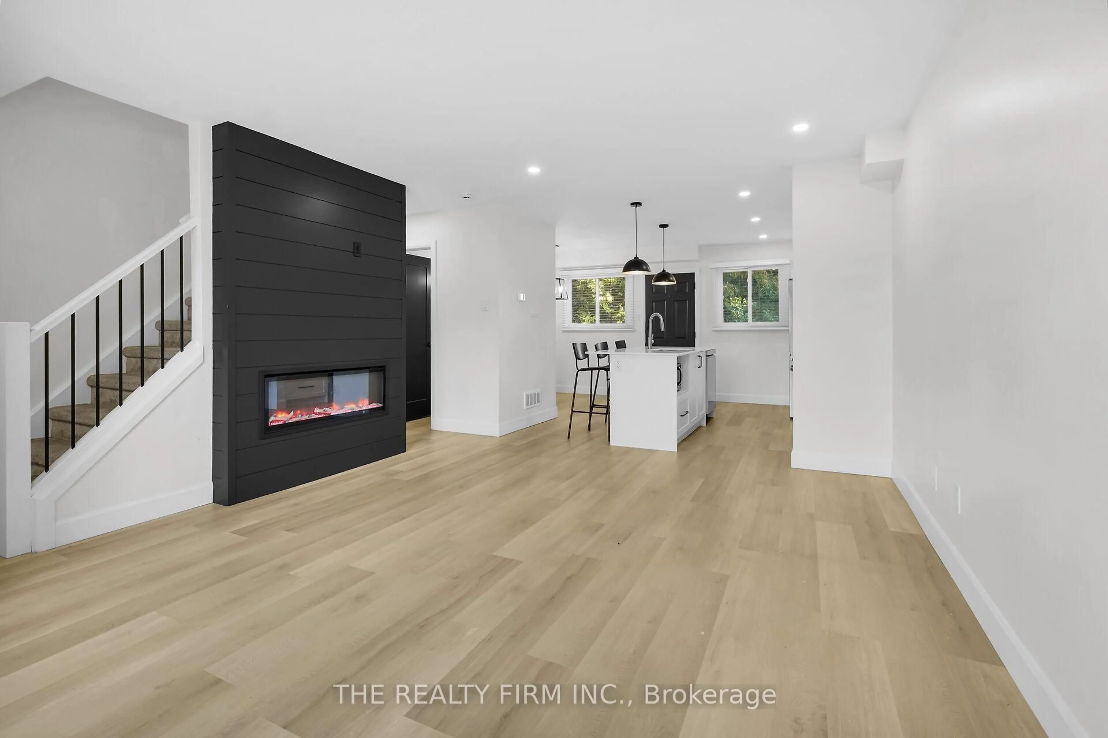 Unknown for 75 Gatewood Pl #20, London East Ontario N5Y 5A4