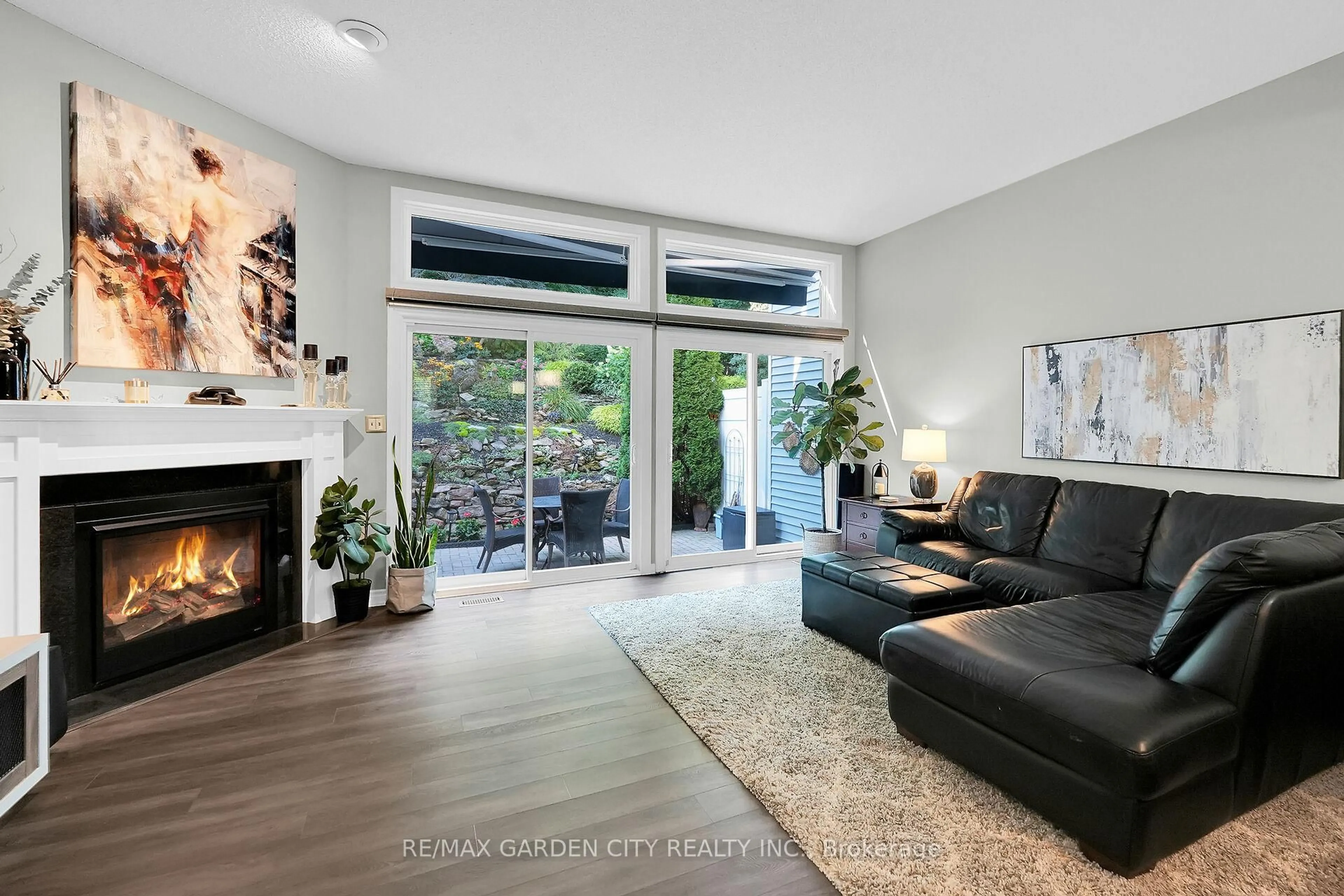 Living room with furniture, unknown for 177 Main St #8, Grimsby Ontario L3M 1S1