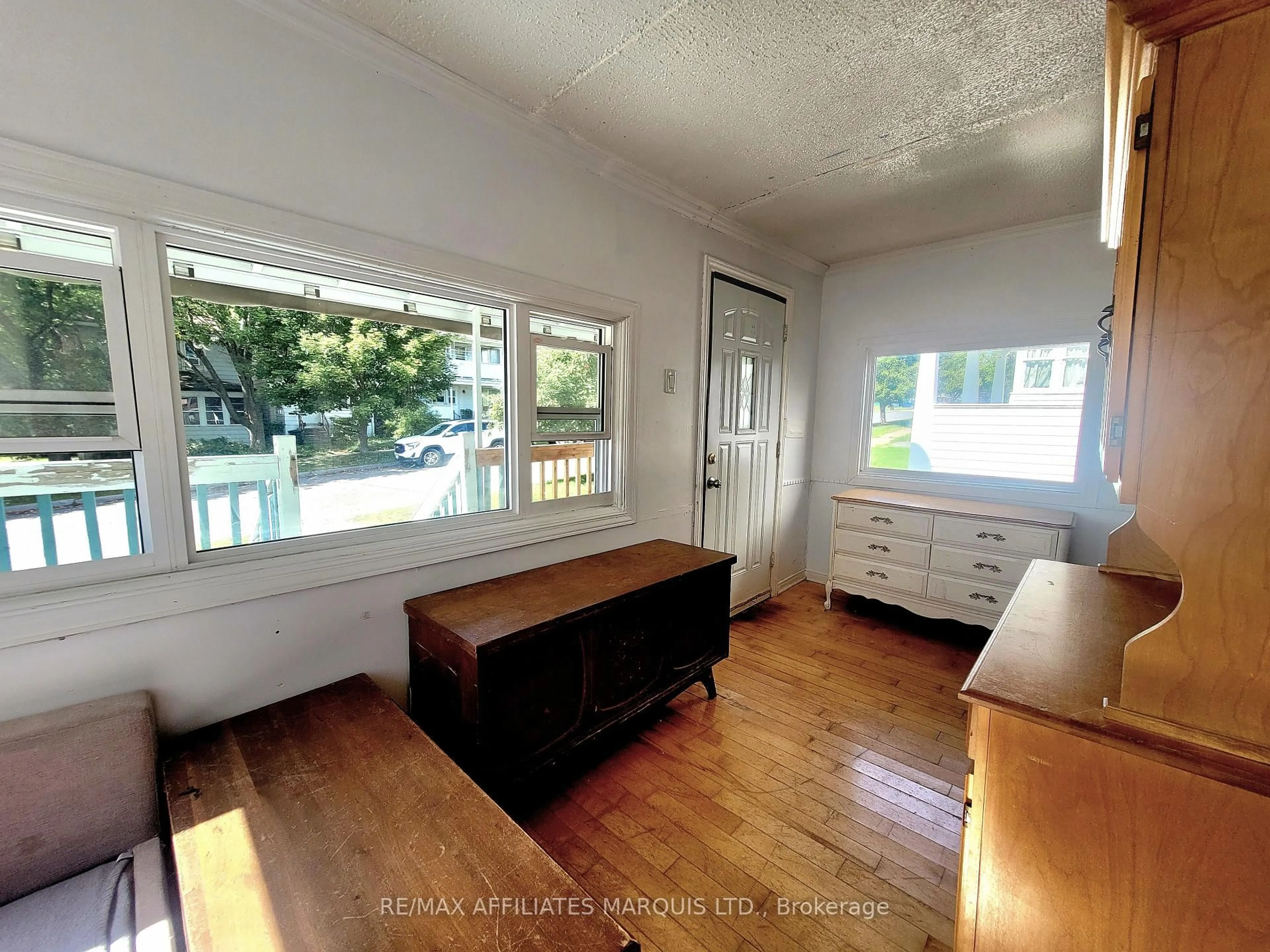 A pic of a room for 115 Guy St, Cornwall Ontario K6H 4T7