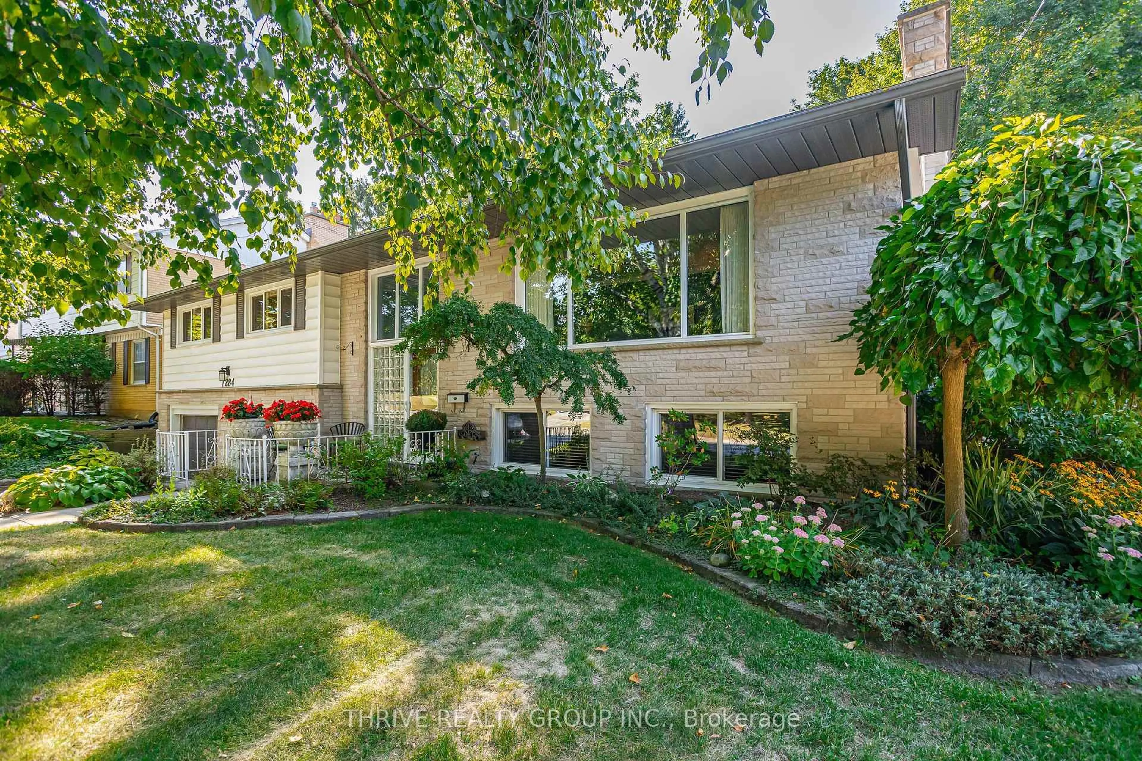 Unknown for 1284 Wayne Rd, London South Ontario N6K 2G7