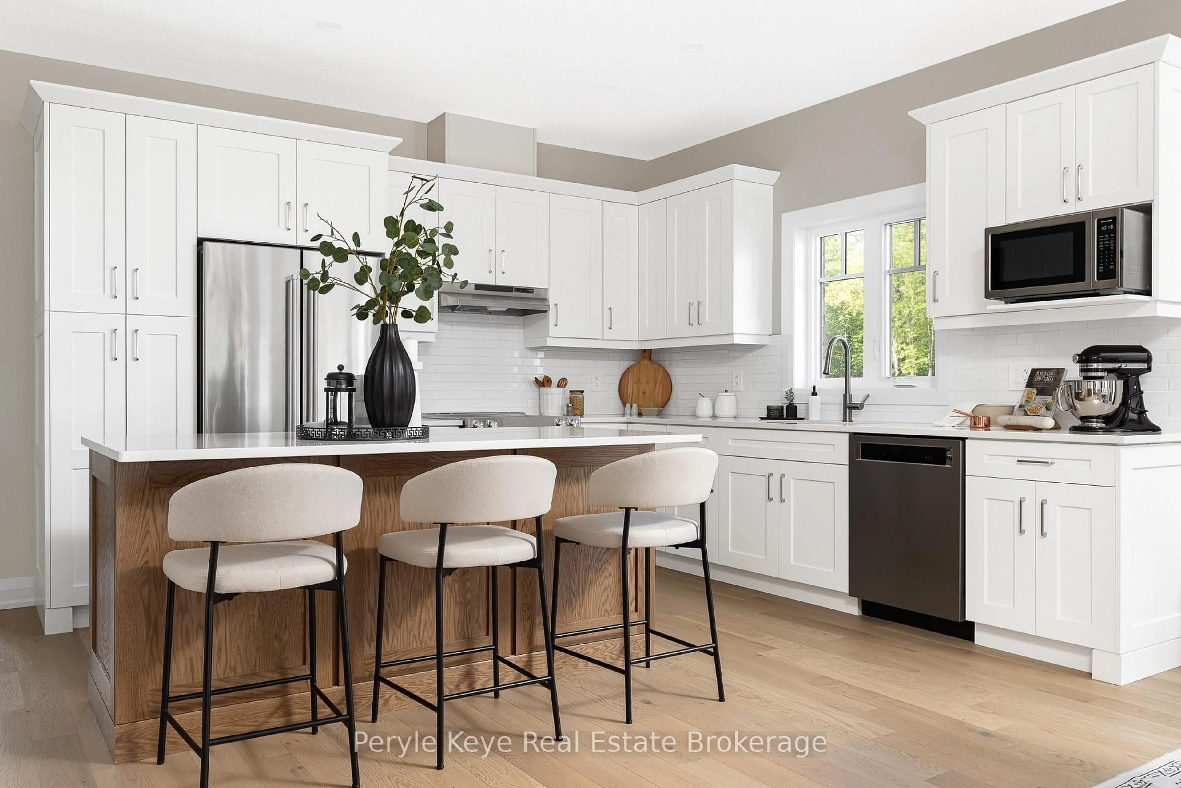 Open concept kitchen, unknown for 14 Charles Morley Blvd, Huntsville Ontario P1H 0G5