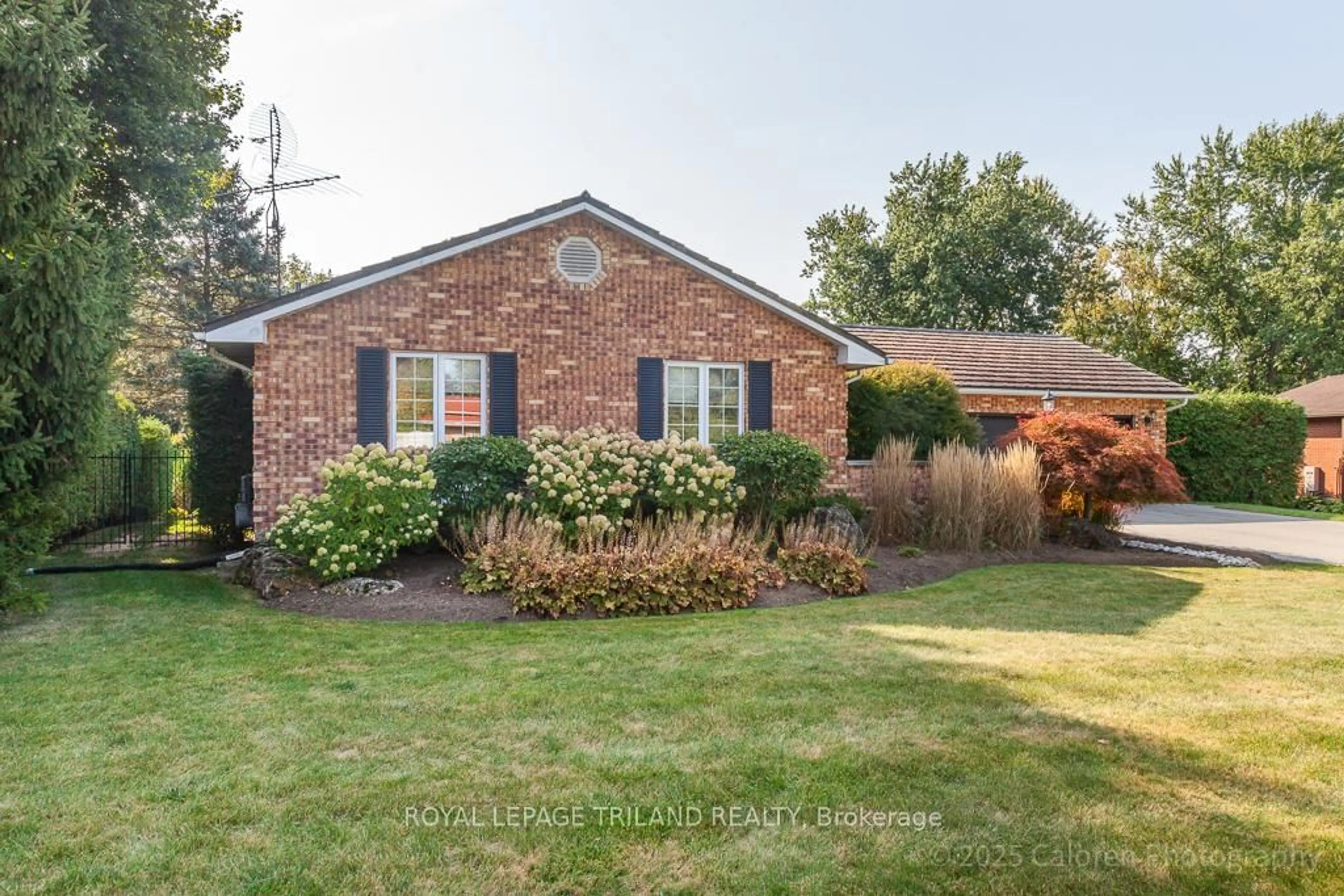 Home with brick exterior material, street for 25 MONTEITH Ave, Thames Centre Ontario N0M 2P0