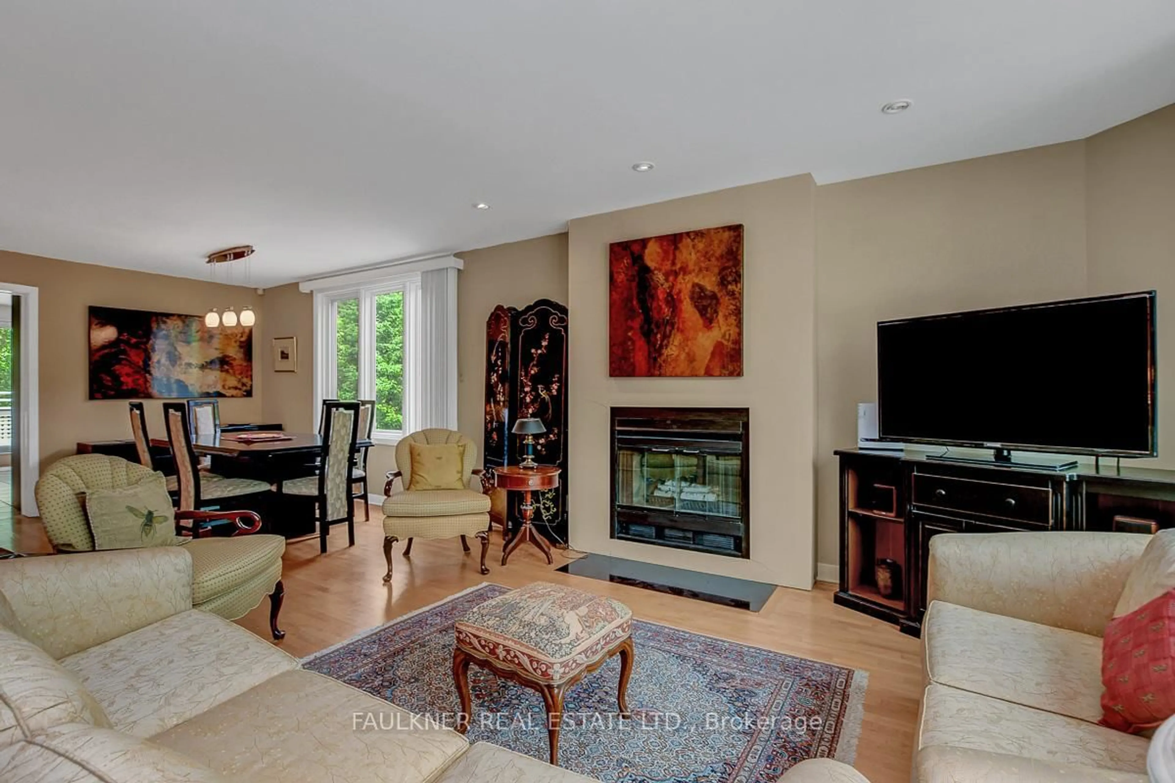 Living room with furniture, unknown for 13A Windsor Ave, Ottawa Ontario K1S 0W3