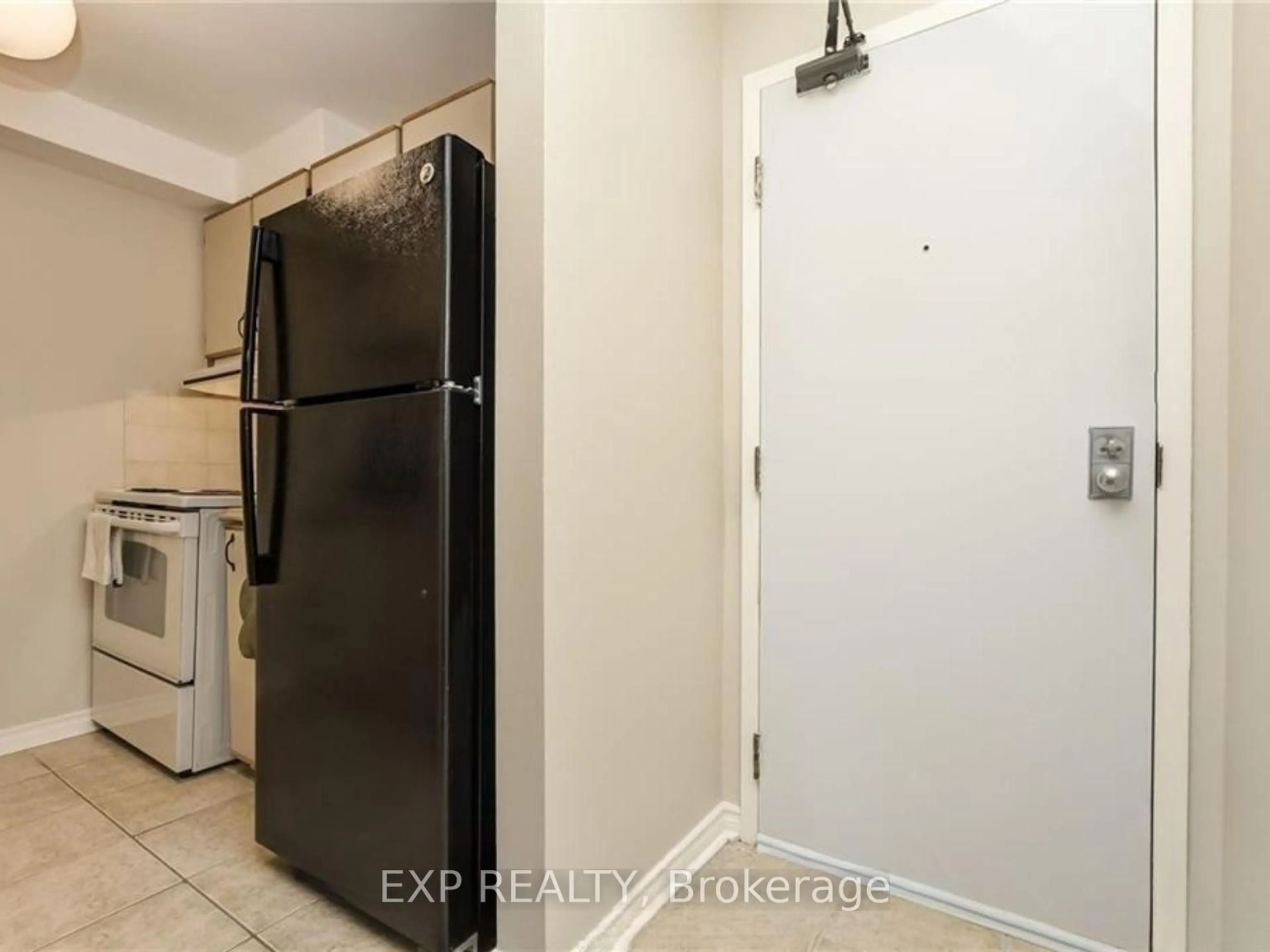 Unknown for 6376 Bilberry Dr #306, Ottawa Ontario K1C 4P6