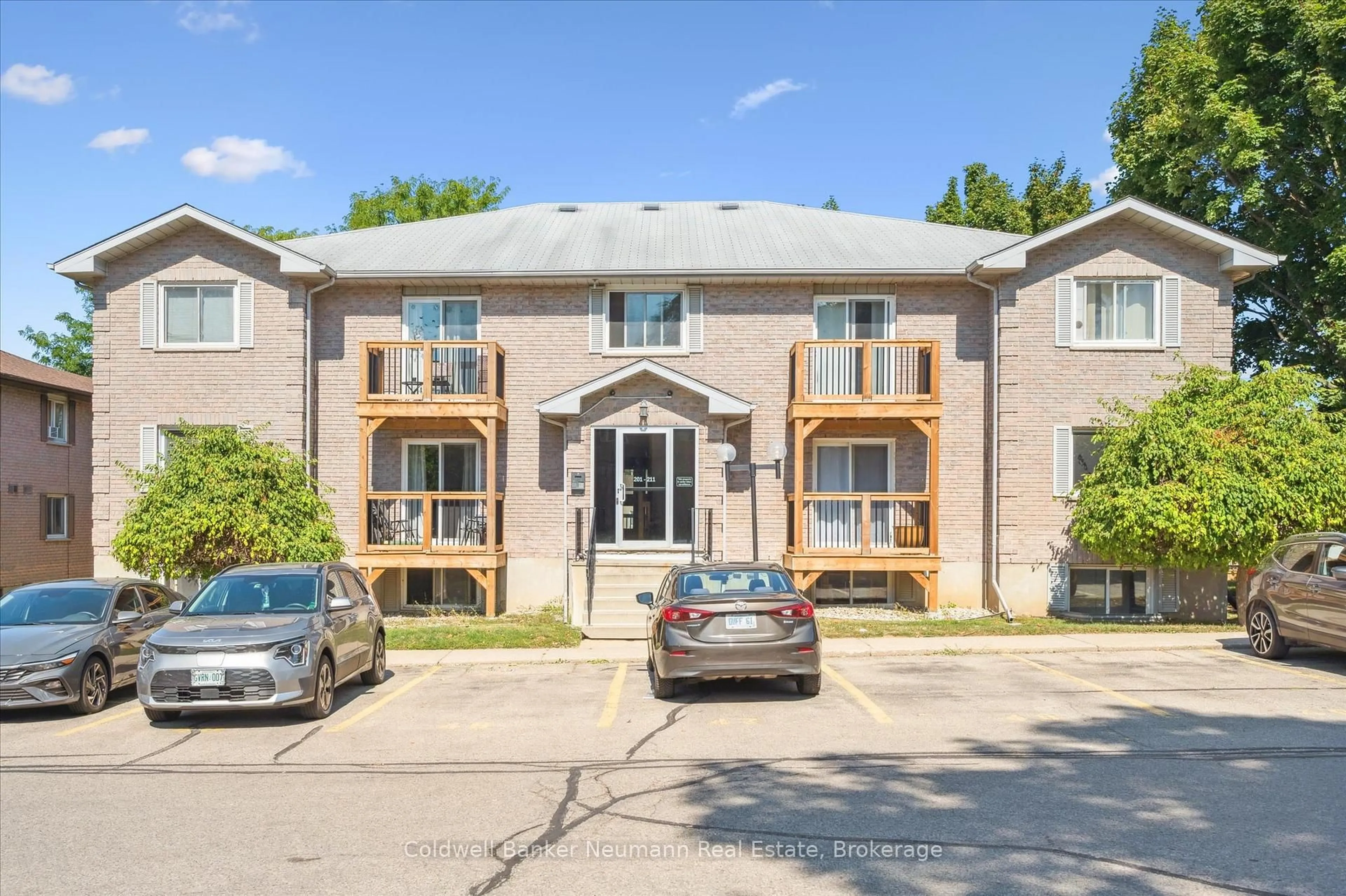 Unknown for 266 Overlea Dr #204, Kitchener Ontario N2M 5N2