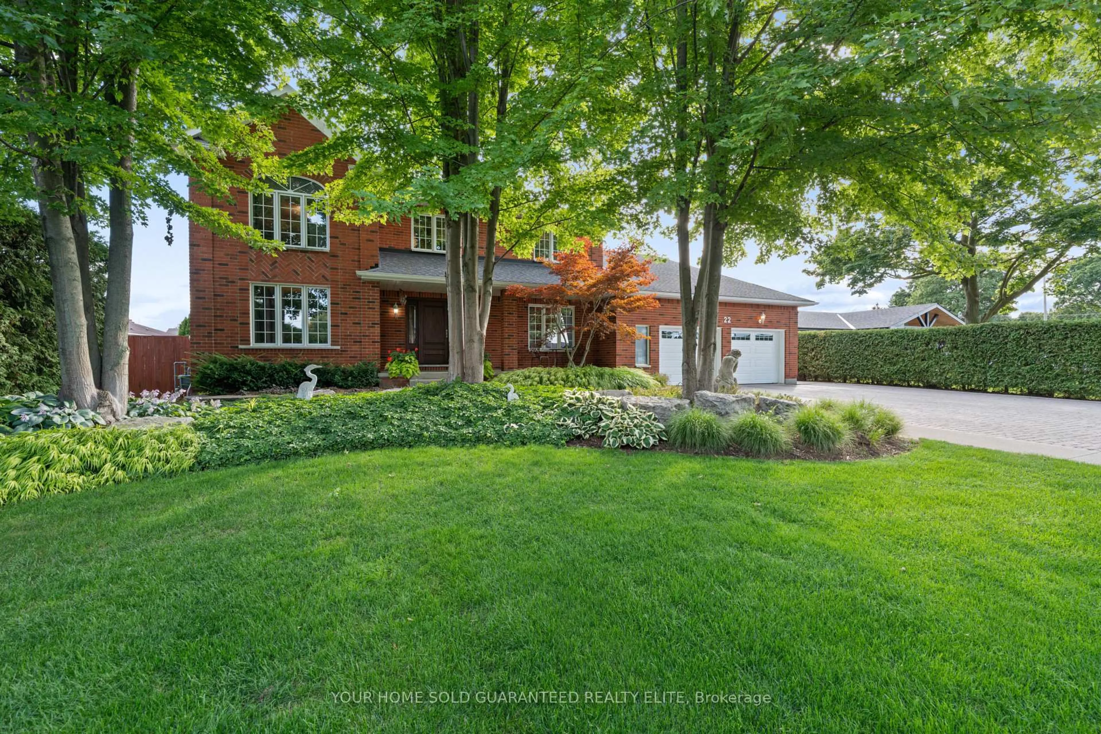 Home with brick exterior material, street for 22 Wendakee Dr, Hamilton Ontario L8E 5T3