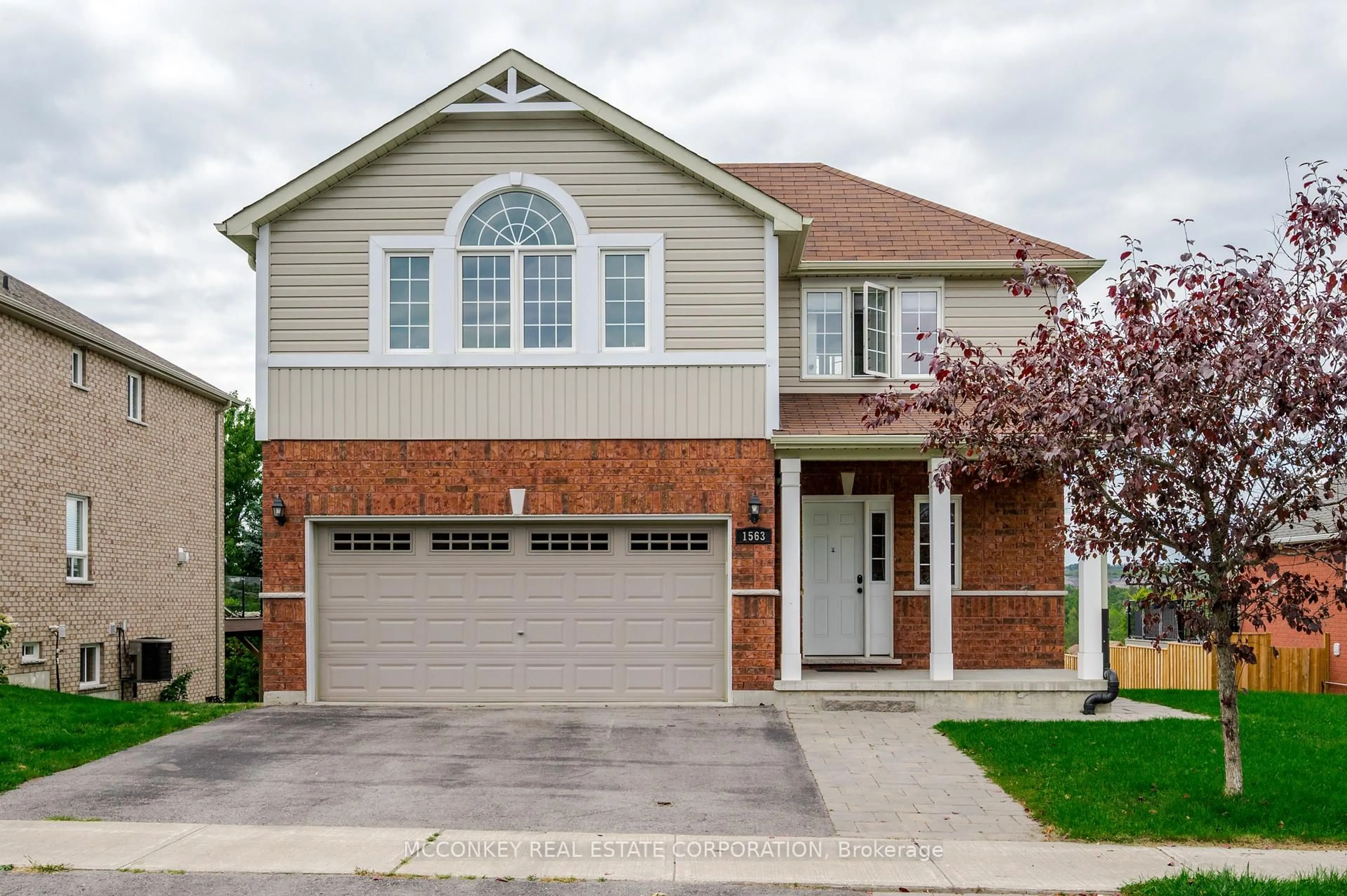 Home with brick exterior material, street for 1563 Scollard Cres, Peterborough Ontario K9H 0A8