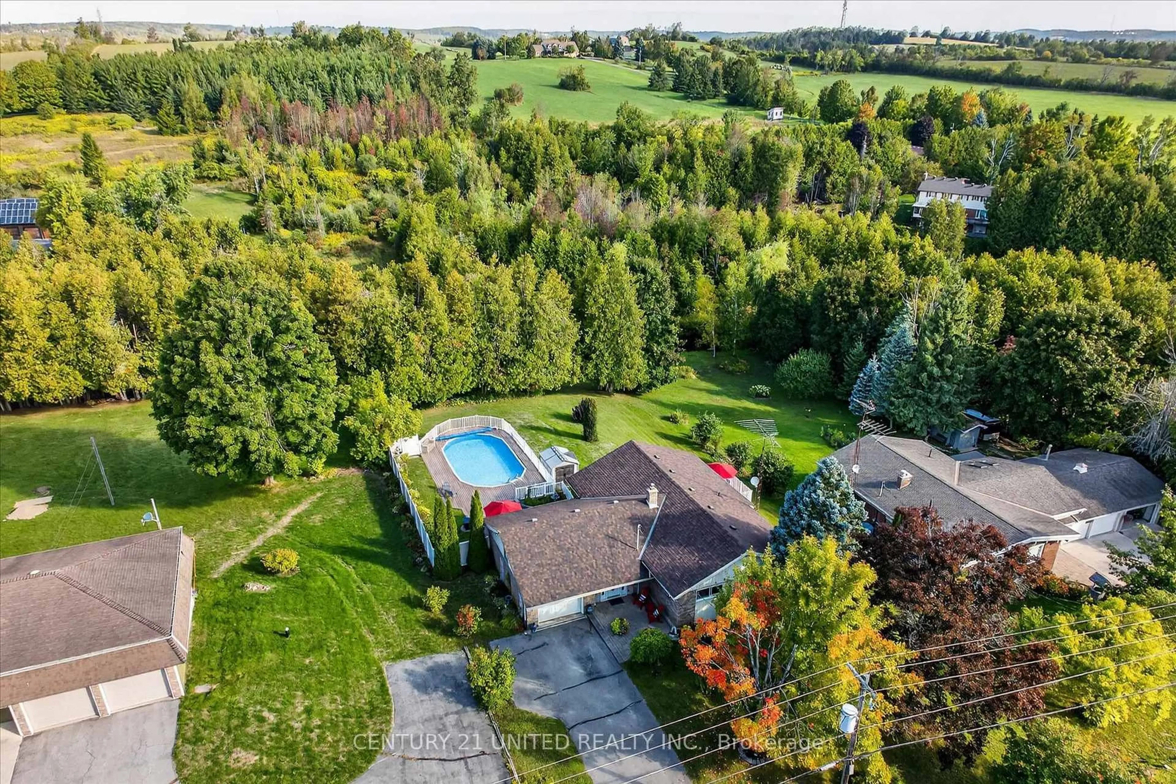 A pic from outside/outdoor area/front of a property/back of a property/a pic from drone, water/lake/river/ocean view for 2524 Sherbrooke St, Cavan Monaghan Ontario K9J 6X4