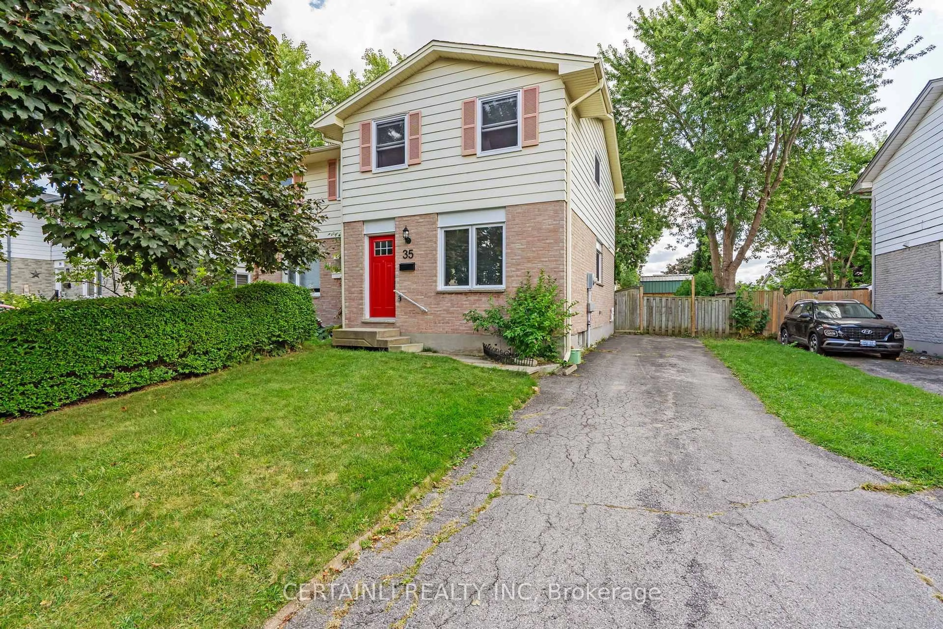 Unknown for 35 Rosamond Cres, London South Ontario N6E 2M6