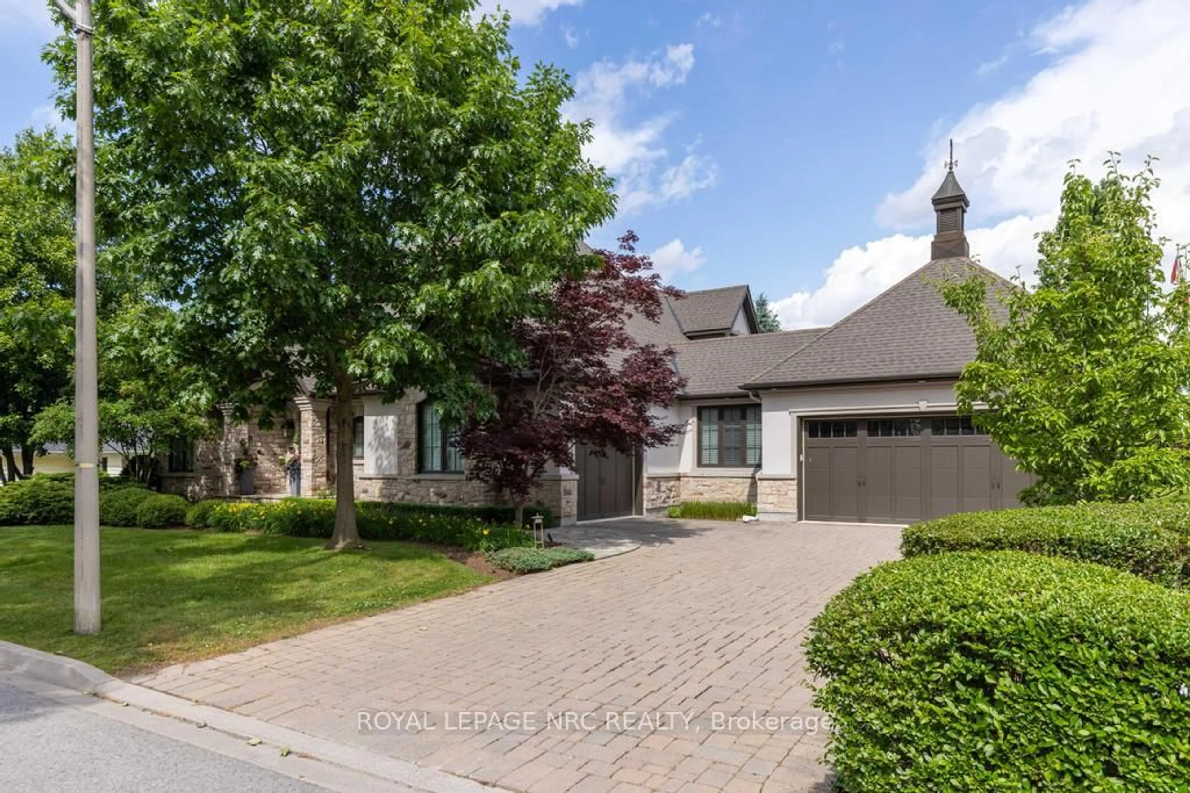 Unknown for 115 Riverdale Dr, St. Catharines Ontario L2R 4C1