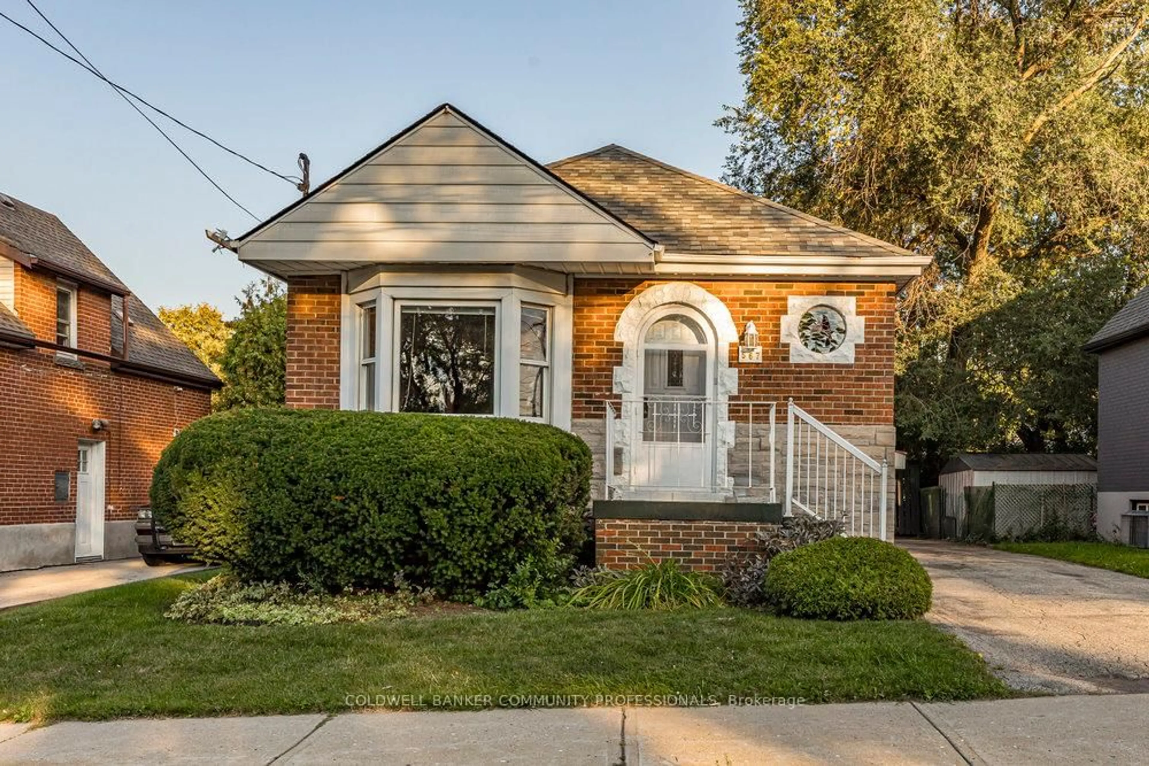 Home with brick exterior material, street for 567 Upper Sherman Ave, Hamilton Ontario L8V 3L9