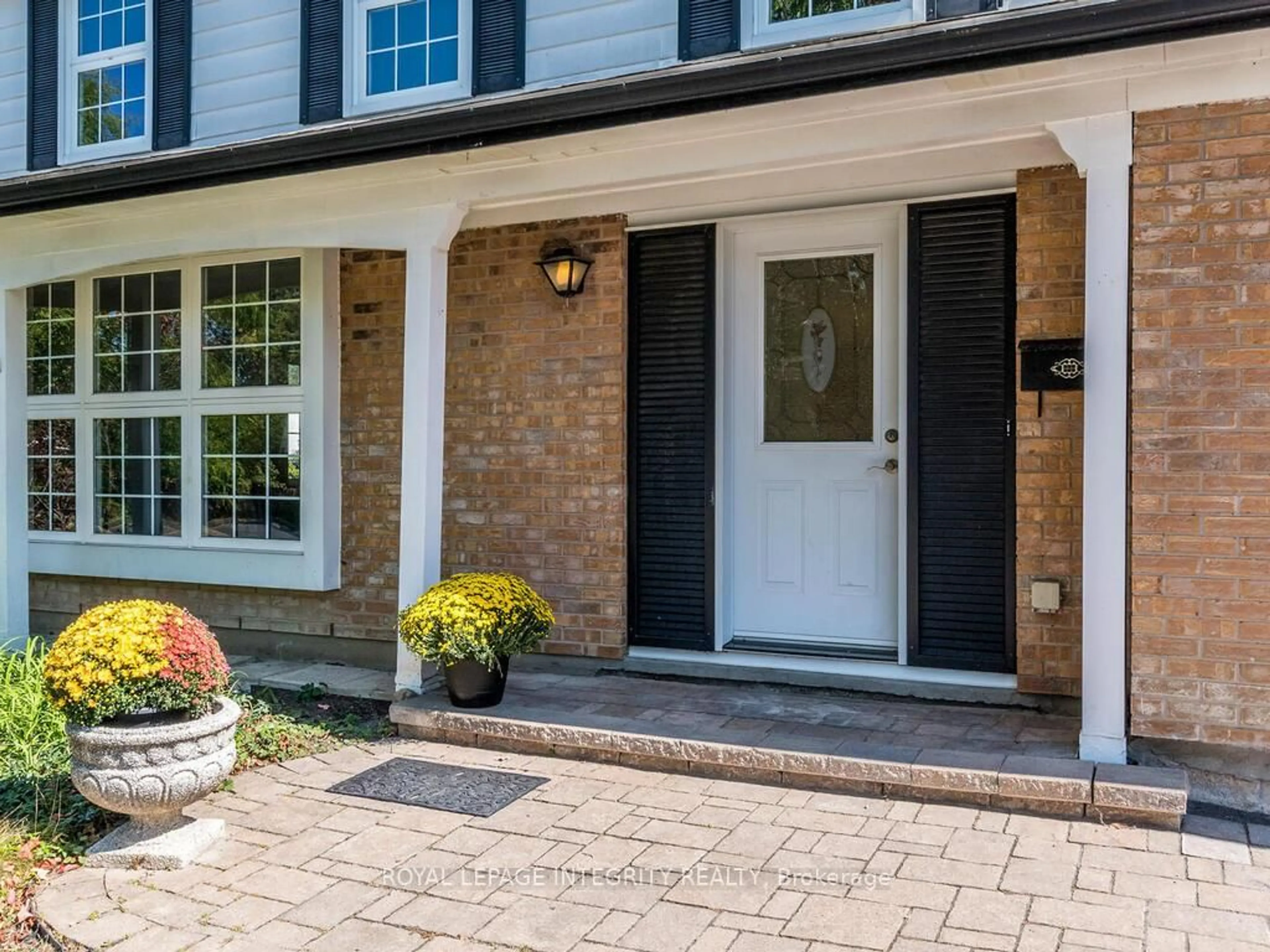 Home with brick exterior material, street for 2150 Dutton Cres, Ottawa Ontario K1J 6K4