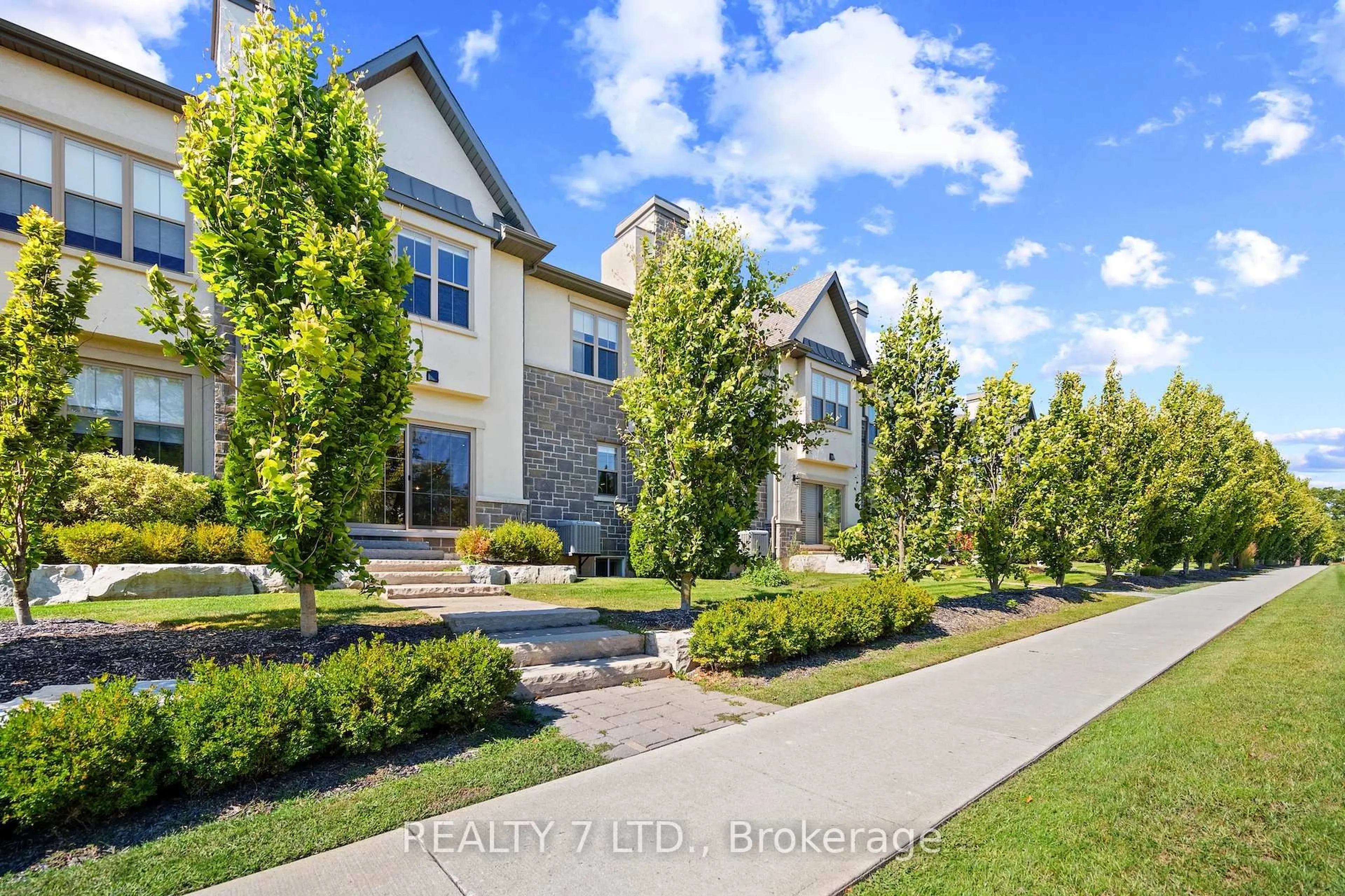 Home with brick exterior material, street for 53 ABERDEEN Lane, Niagara-on-the-Lake Ontario L0S 1J0