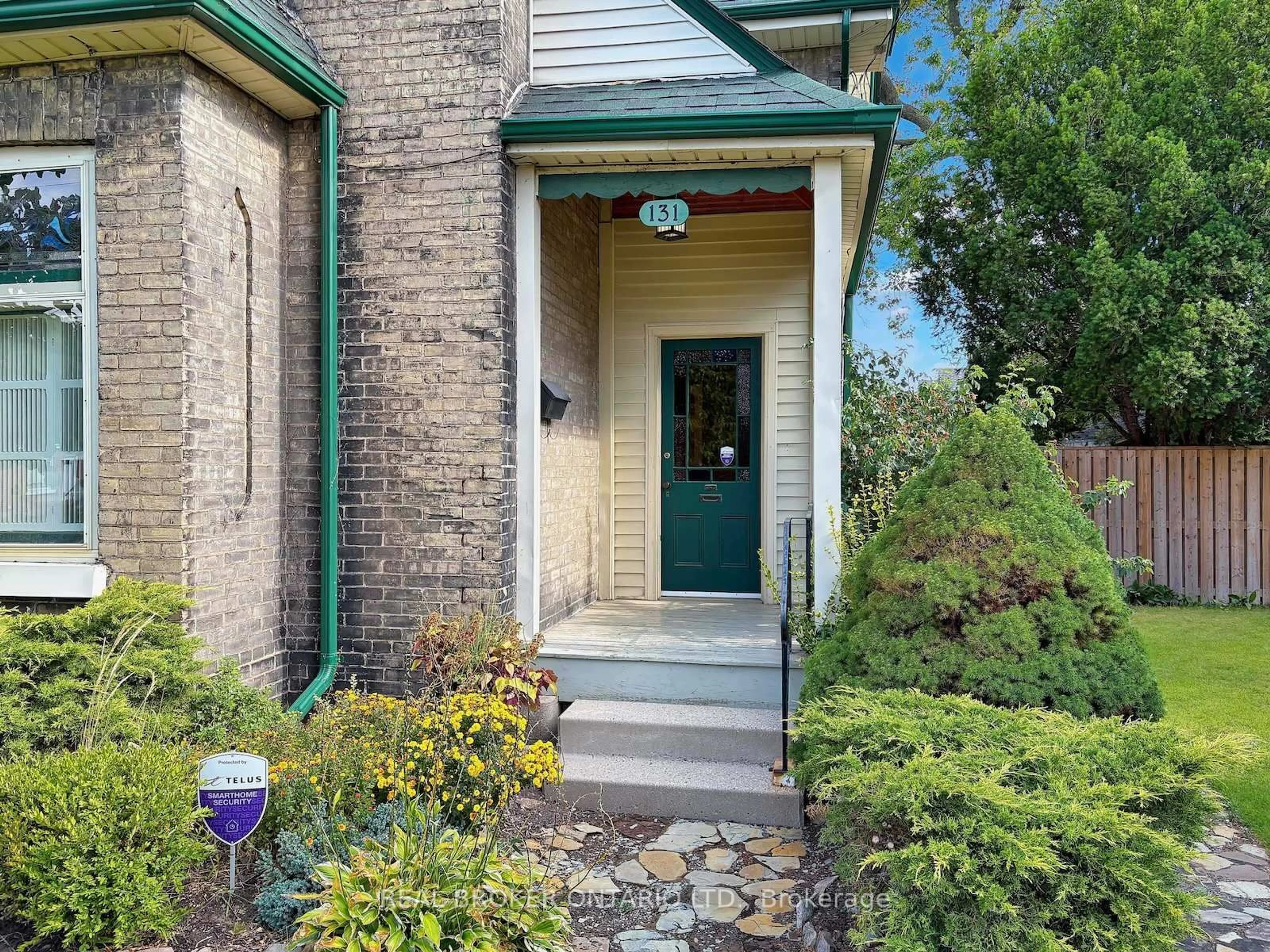 Unknown for 131 Terrace Hill St, Brantford Ontario N3R 1G5