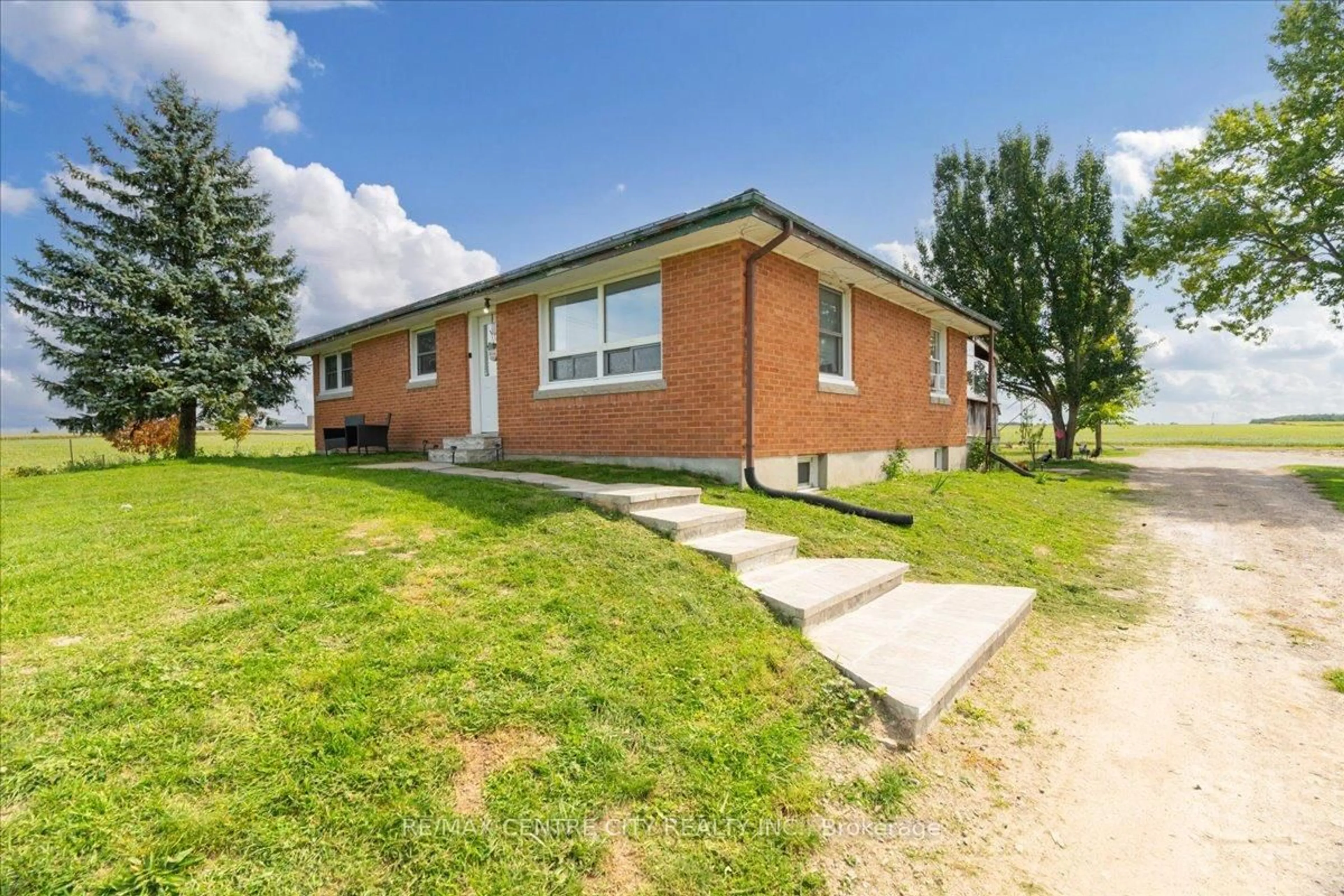 Unknown for 2875 Cuddy Dr, Adelaide Metcalfe Ontario N7G 3H6