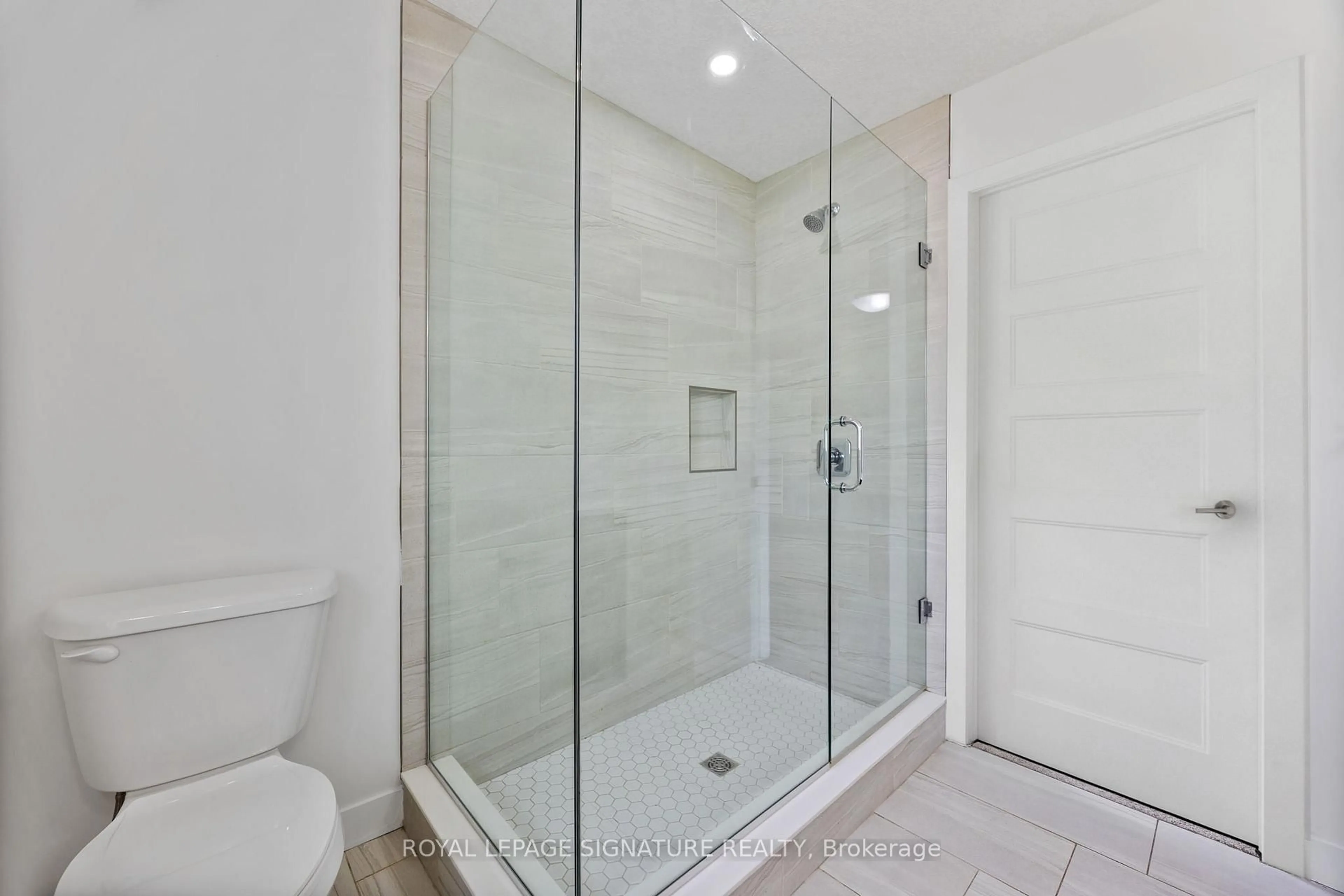 Contemporary bathroom, ceramic/tile floor for 103 Marconi Crt, London East Ontario N5V 0C9