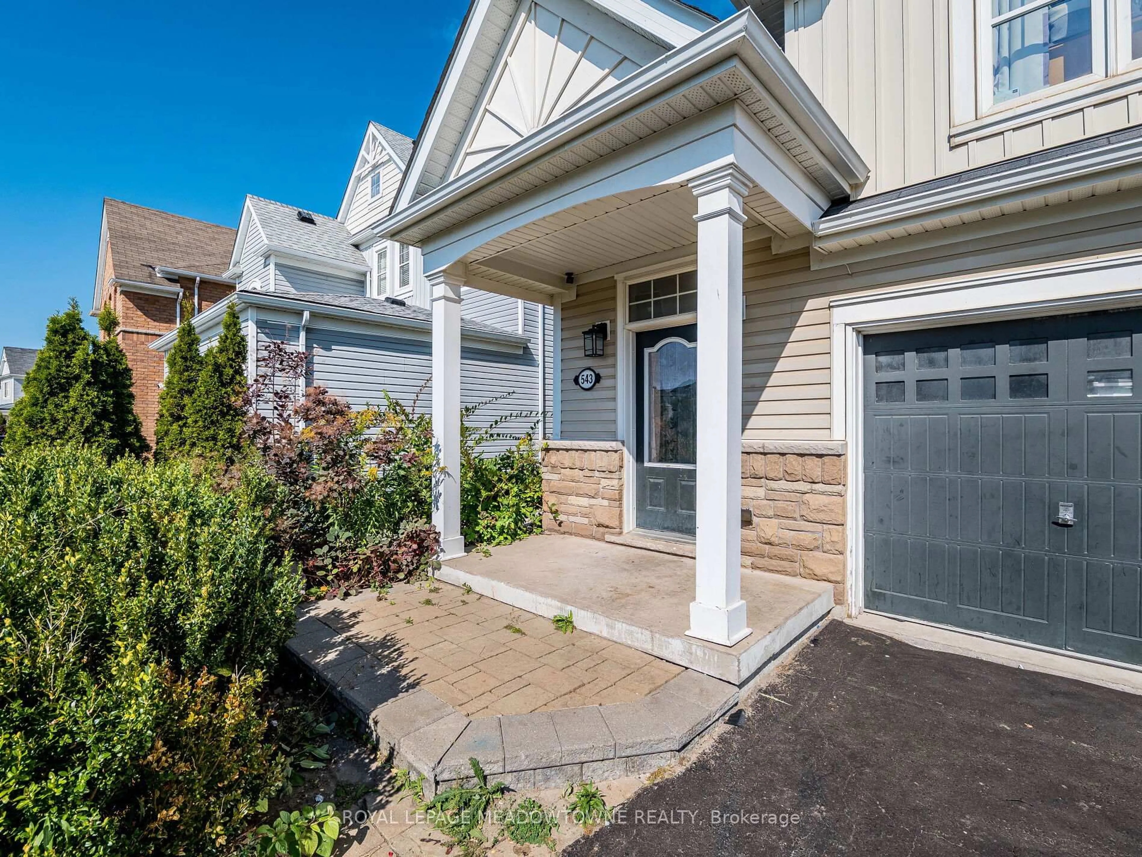Home with vinyl exterior material, street for 543 Wansbrough Way, Shelburne Ontario L9V 2S6