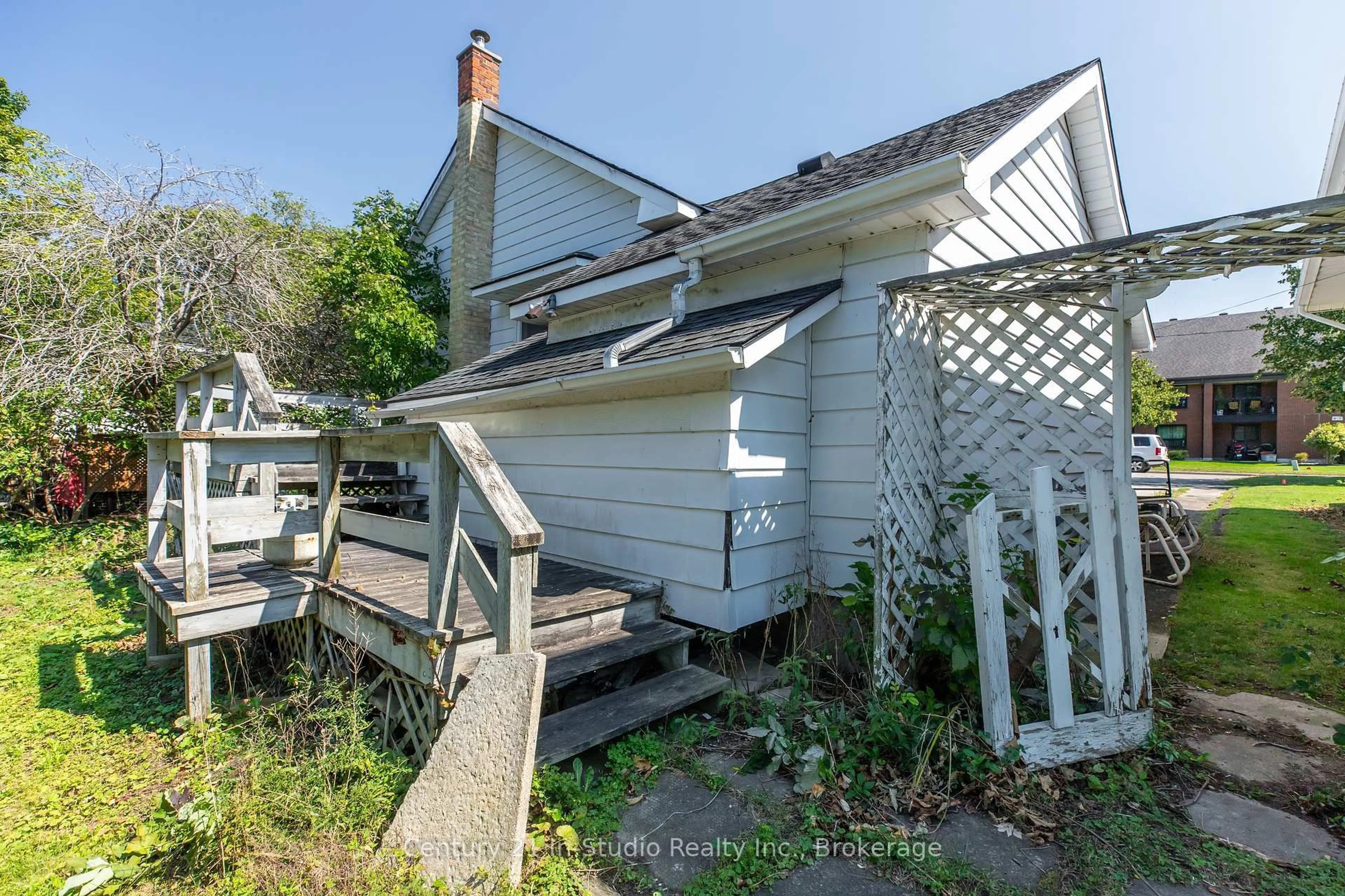 Unknown for 902 Huron Terr, Kincardine Ontario N2Z 2Y1