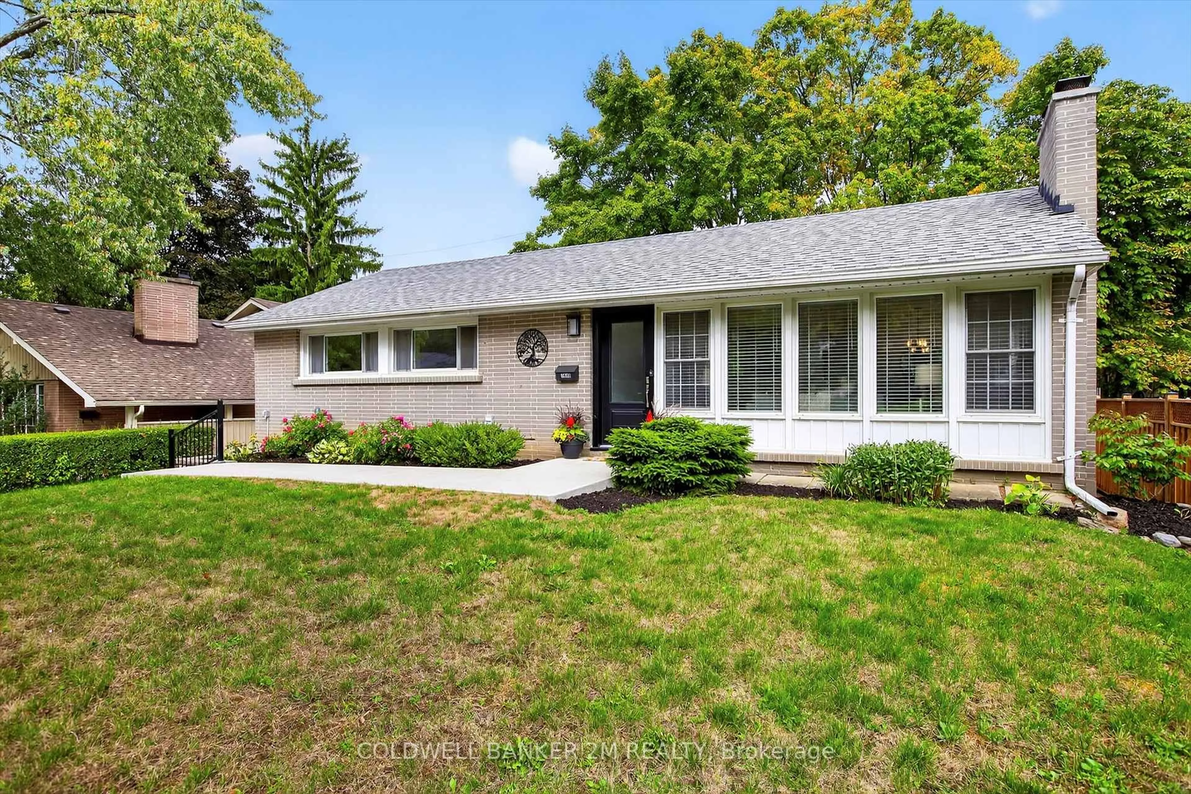 Home with vinyl exterior material, street for 1446 Westbrook Dr, Peterborough Ontario K9J 6R4