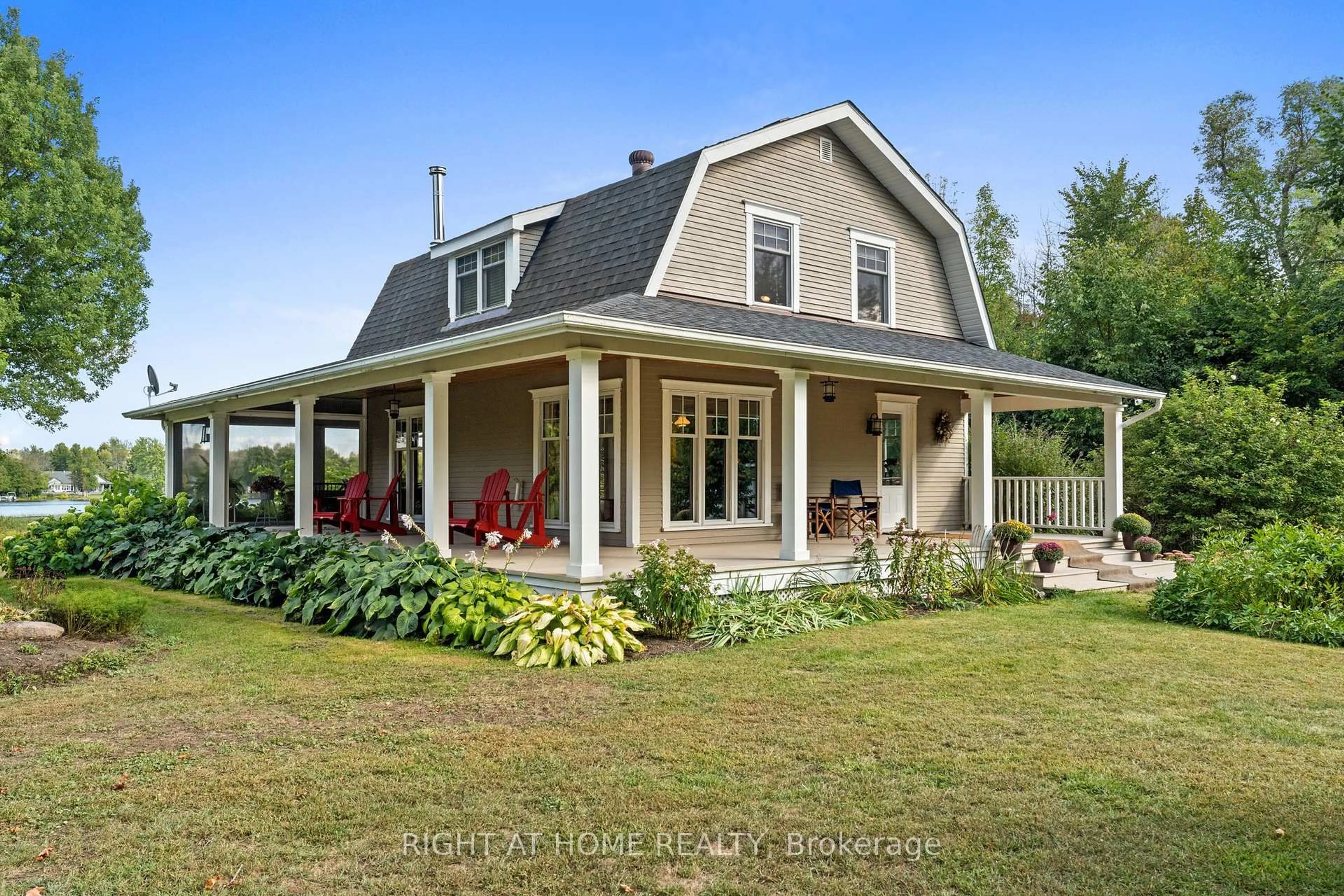 Home with vinyl exterior material, unknown for 689 Rideau River Rd, Merrickville Ontario K0G 1N0