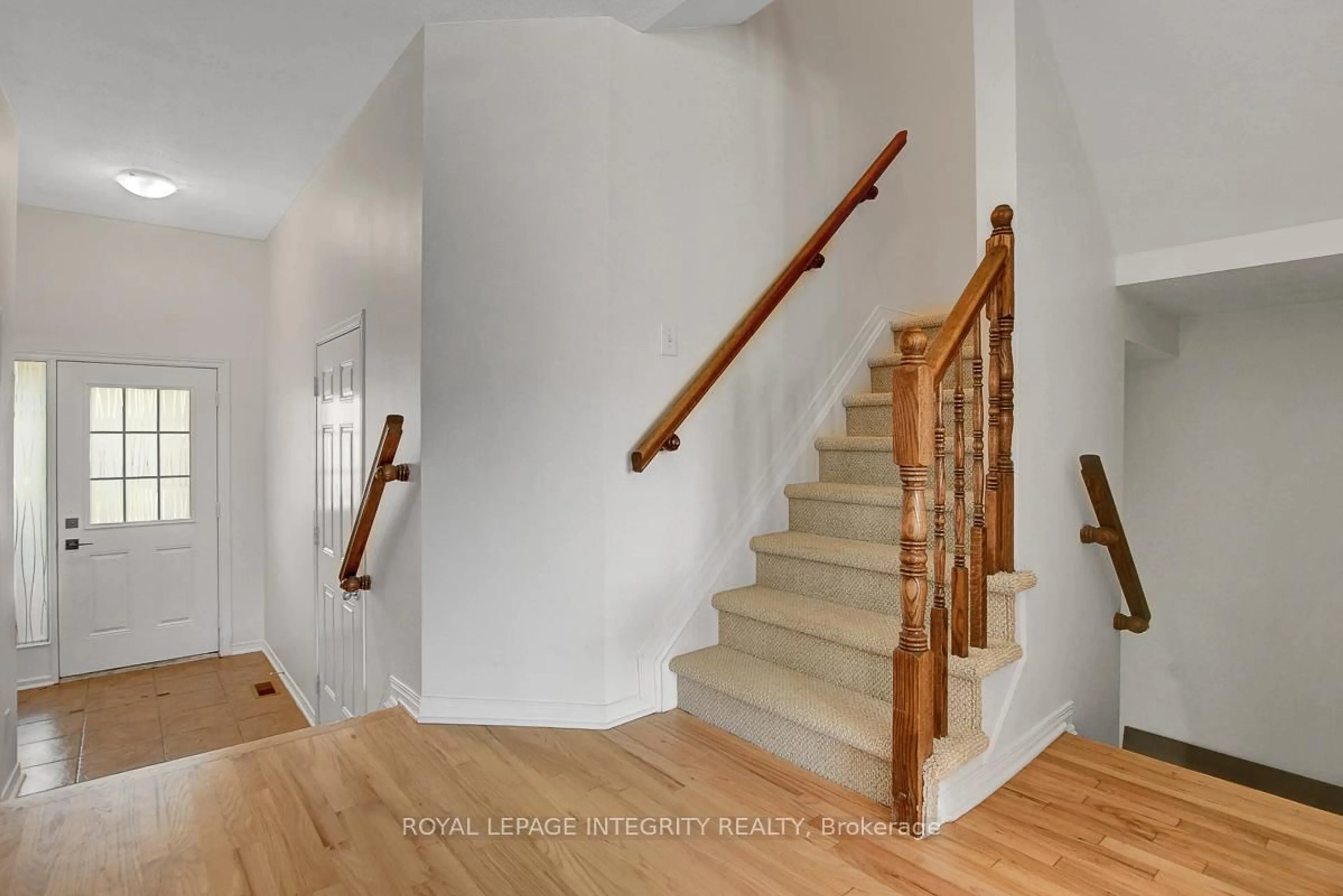 Stairs for 302 Brigitta St, Ottawa Ontario K2S 0H8