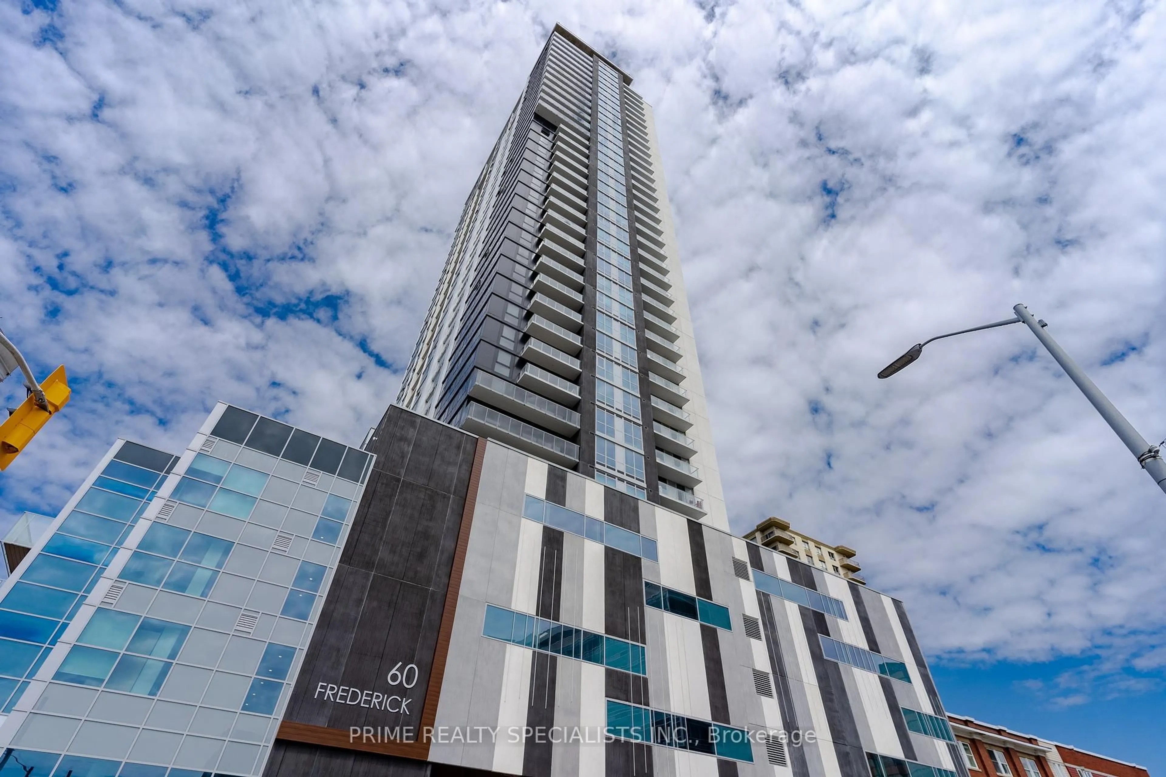 Indoor foyer for 60 Frederick St #3010, Kitchener Ontario N2H 0C7