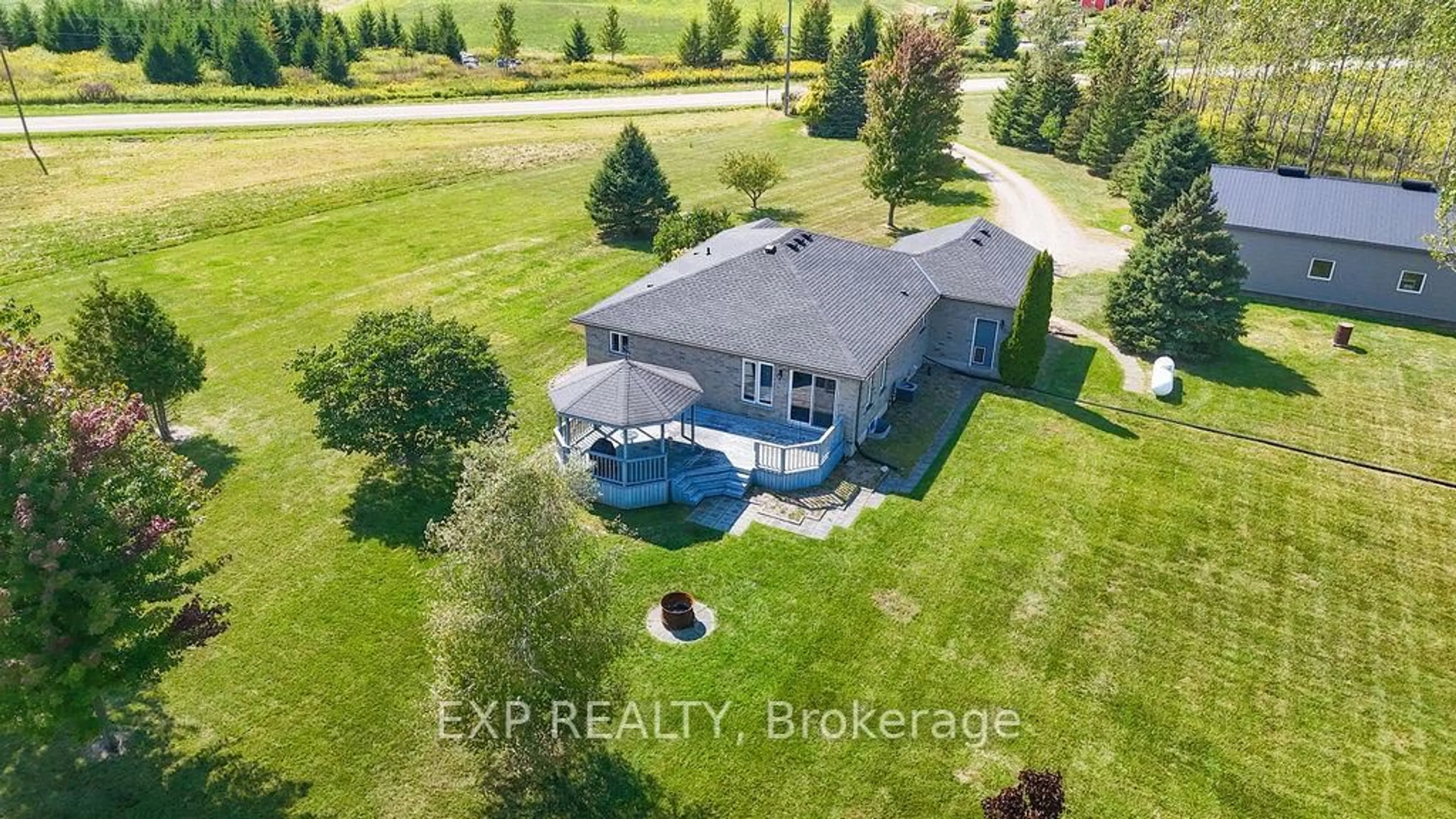 A pic from outside/outdoor area/front of a property/back of a property/a pic from drone, unknown for 21250 Mayfair Rd, Southwest Middlesex Ontario N0L 1T0
