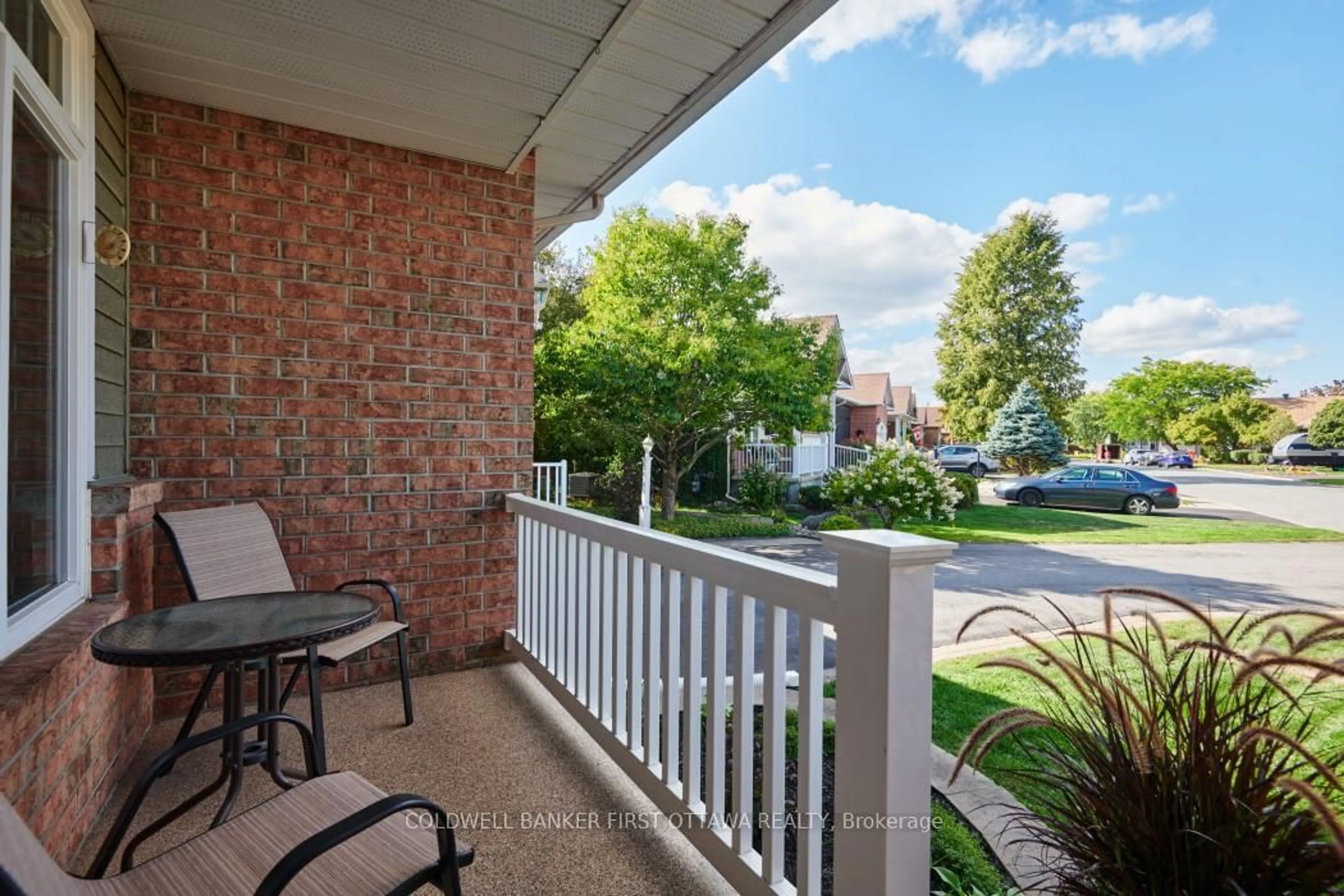 Patio, unknown for 39 Sable Run Dr, Stittsville Ontario K2S 1W8