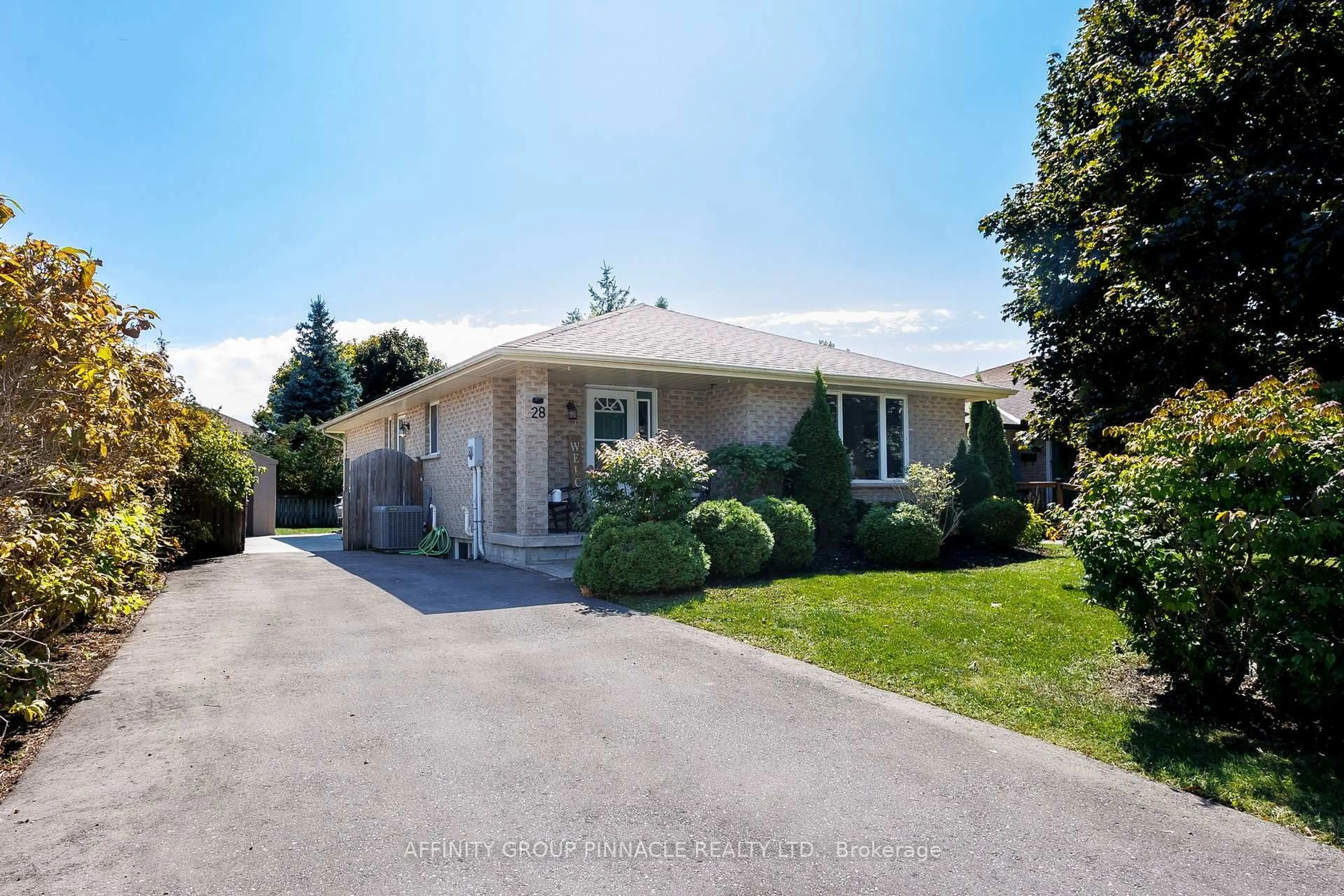 A pic from outside/outdoor area/front of a property/back of a property/a pic from drone, street for 28 Karen Dr, Kawartha Lakes Ontario K9V 5V6