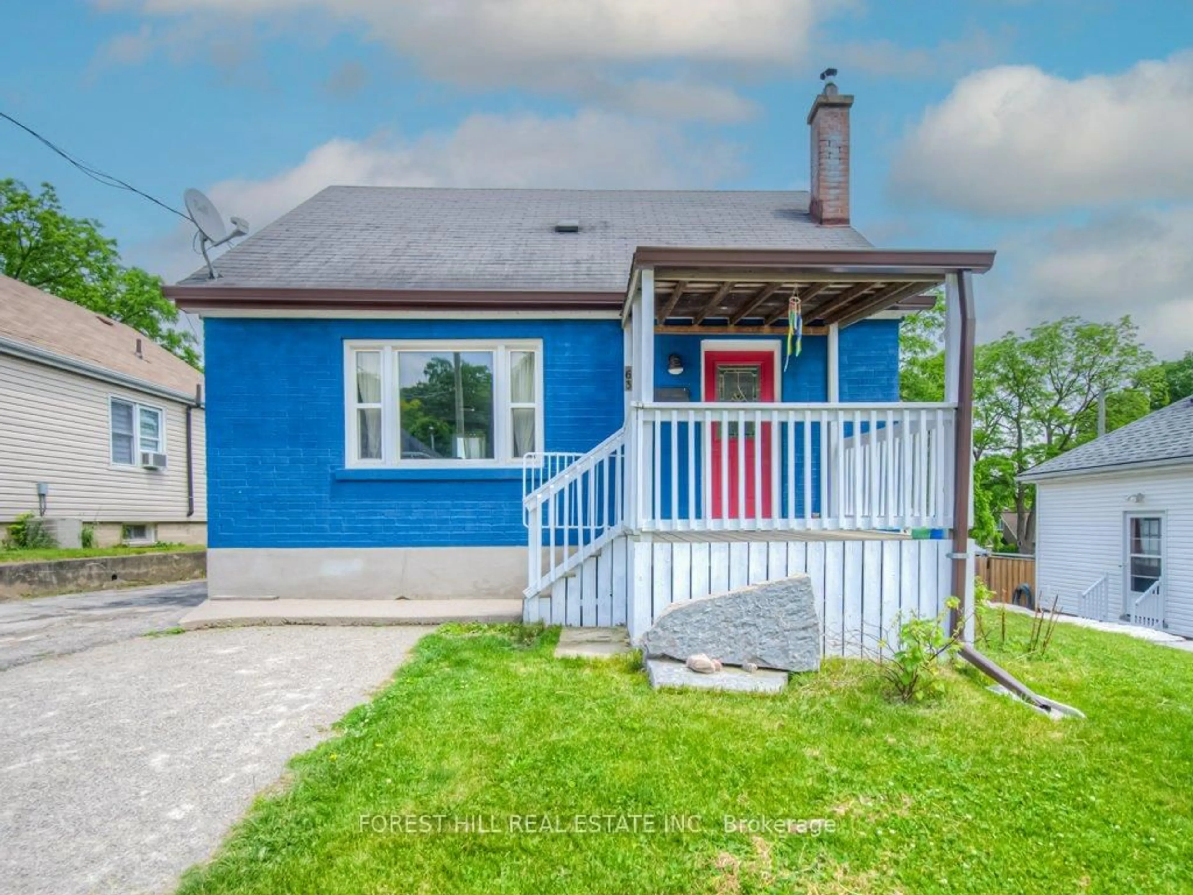 Home with vinyl exterior material, street for 63 Berkley Rd, Cambridge Ontario N1S 3G5